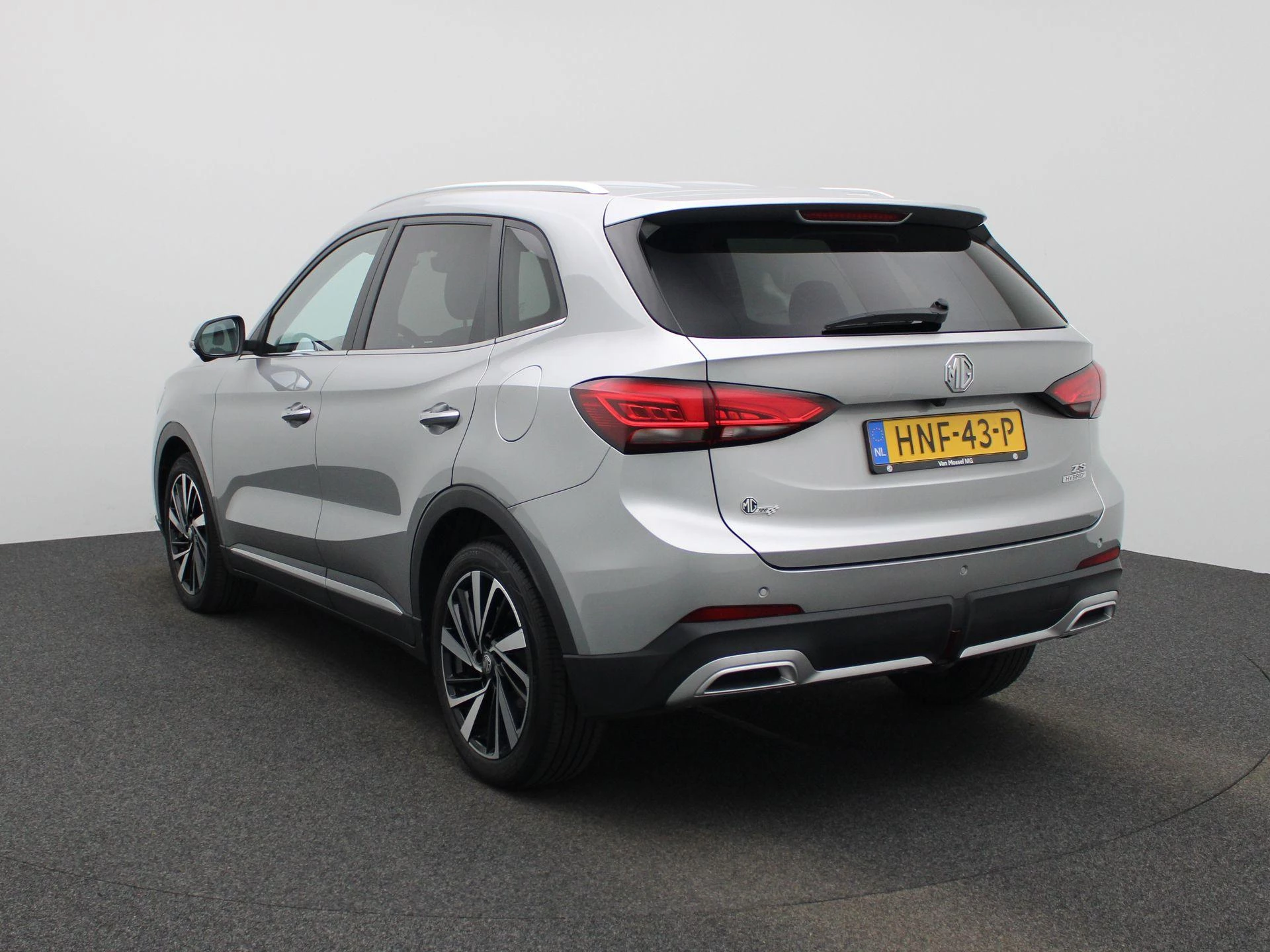 MG-ZS-image-2