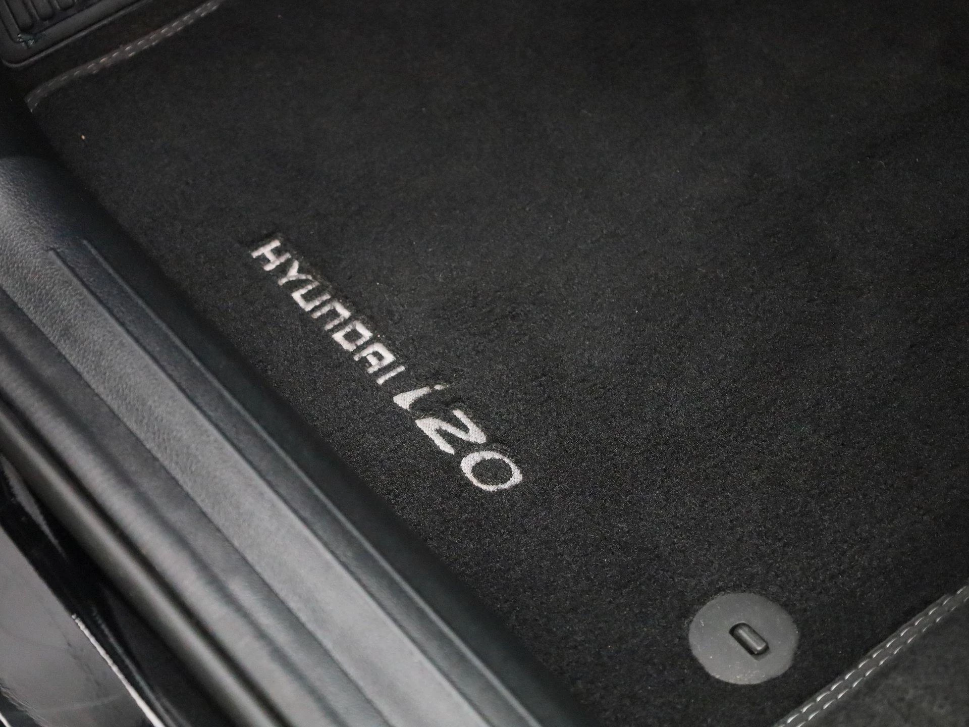 Hyundai-i20-image-24