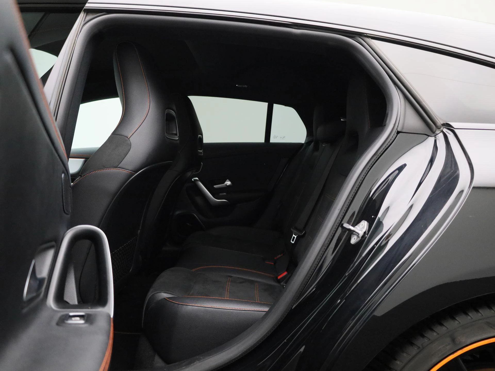 Mercedes-Benz CLA Shooting Brake 200 Premium Plus