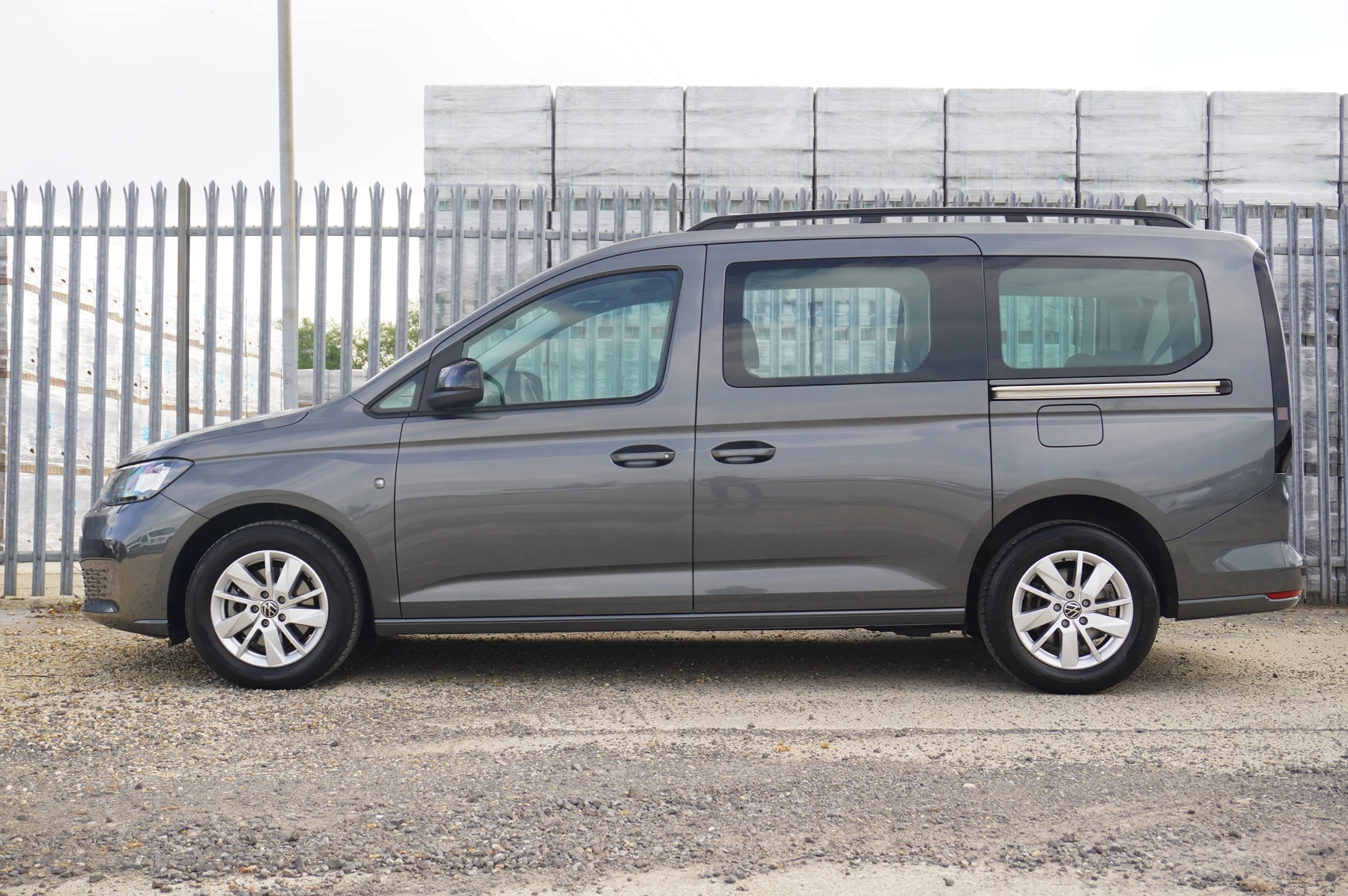 Volkswagen-Caddy-image-15
