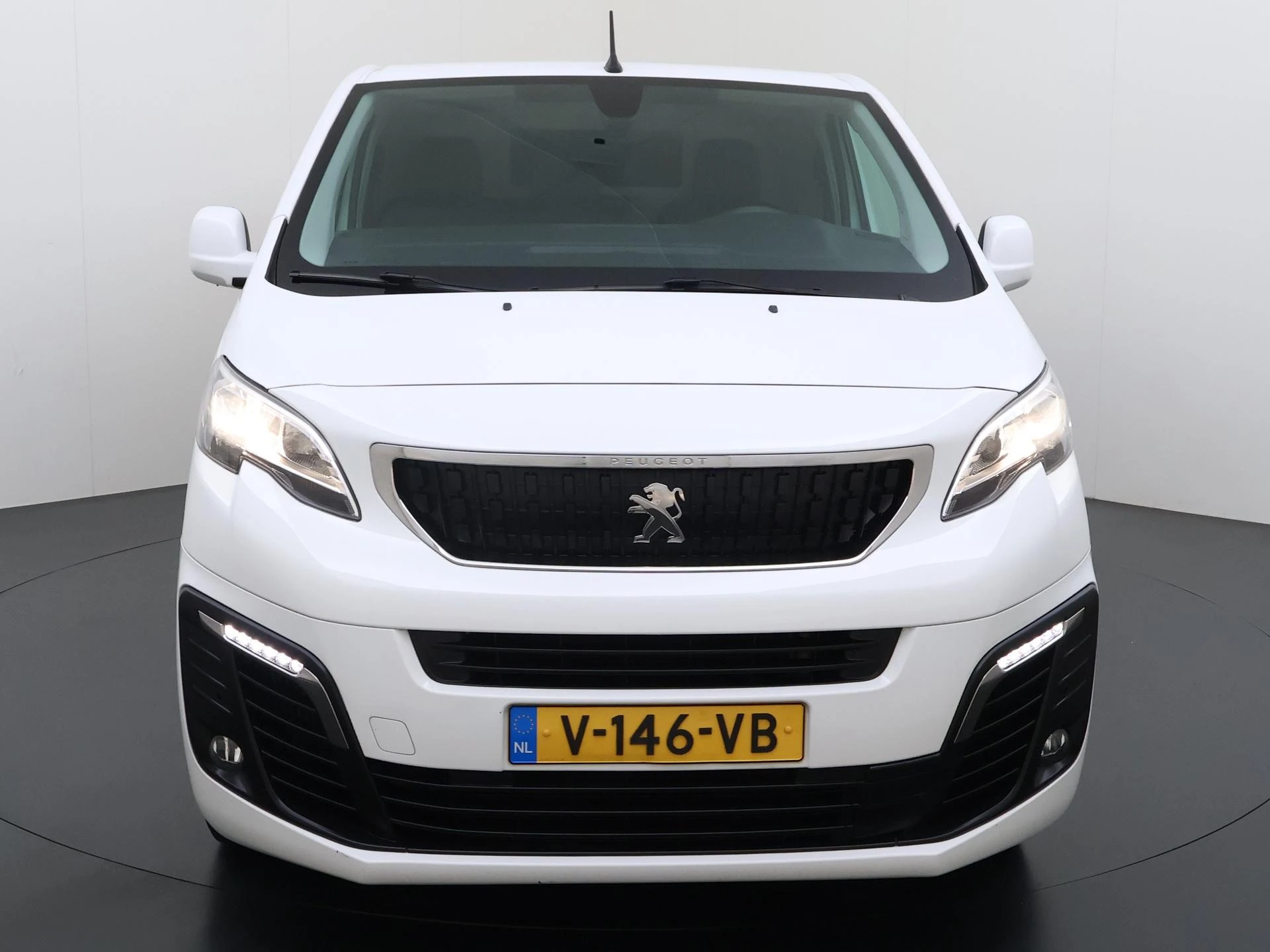 Peugeot Expert 231S 2.0 BlueHDI 120 Premium Pack