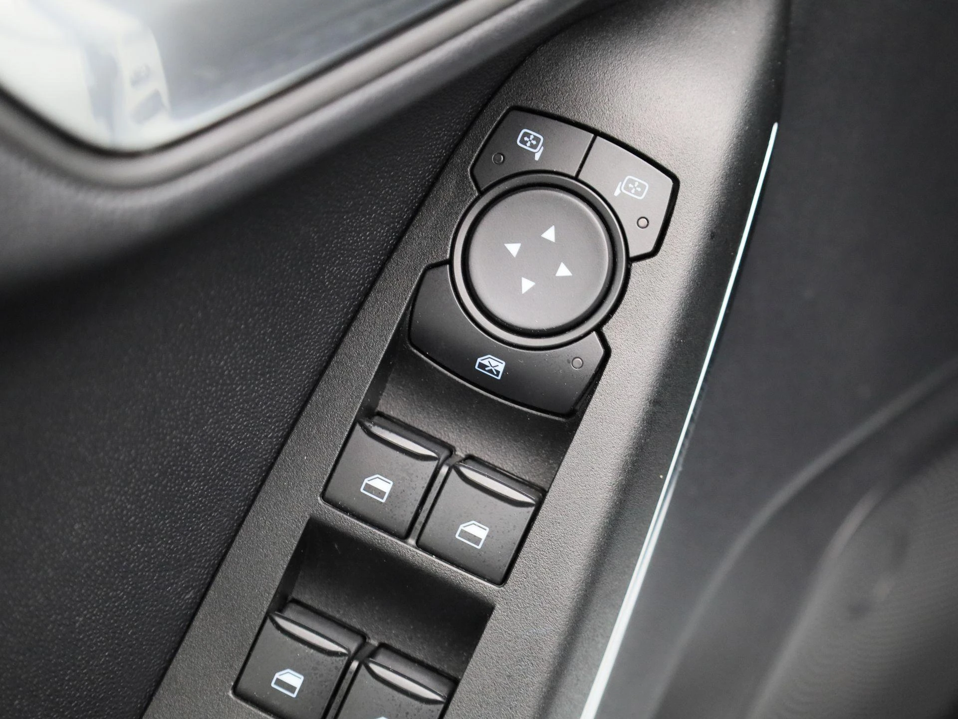 Ford-Fiesta-image-26