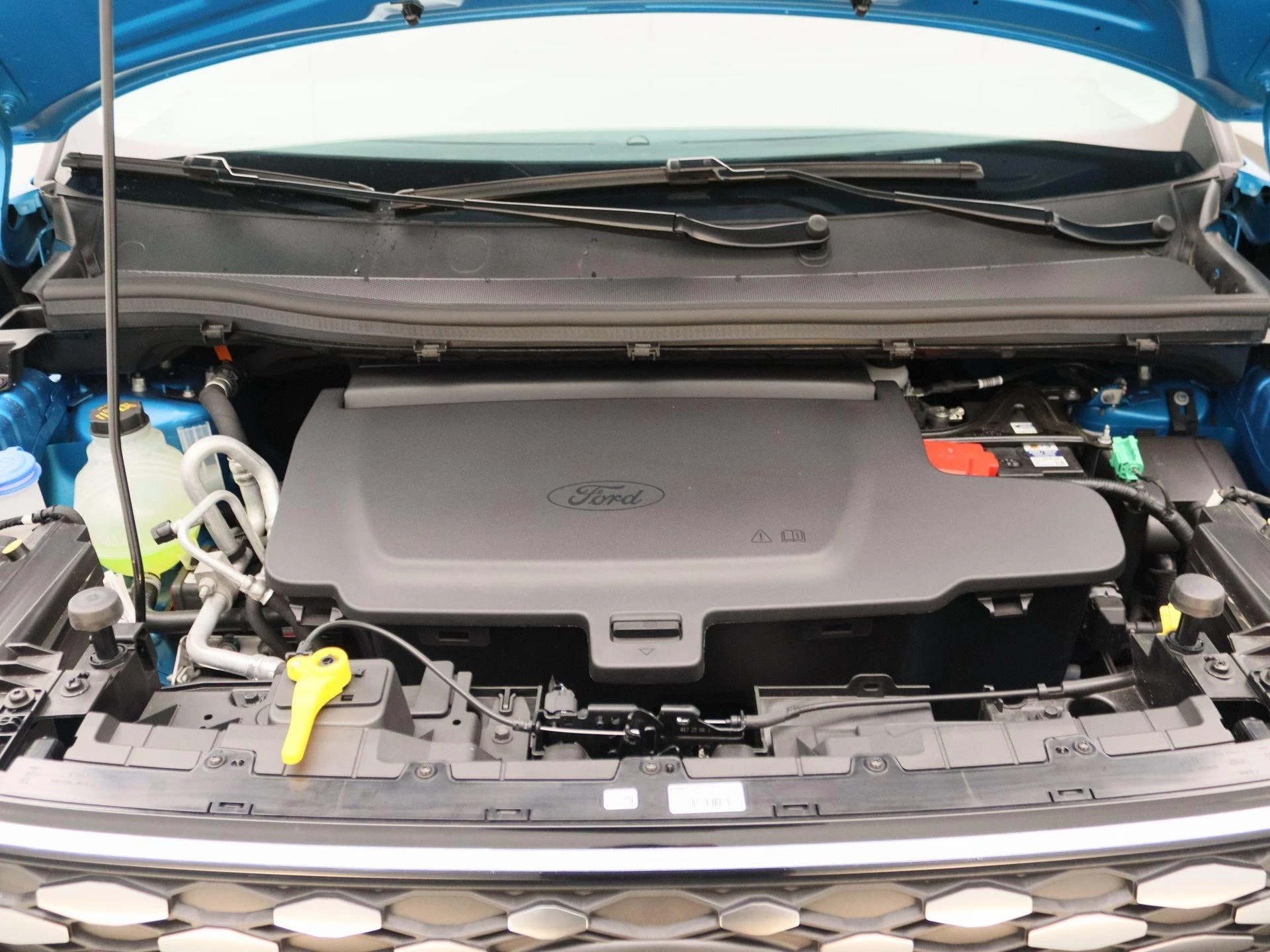 Ford E-Transit Courier Limited 44 kWh