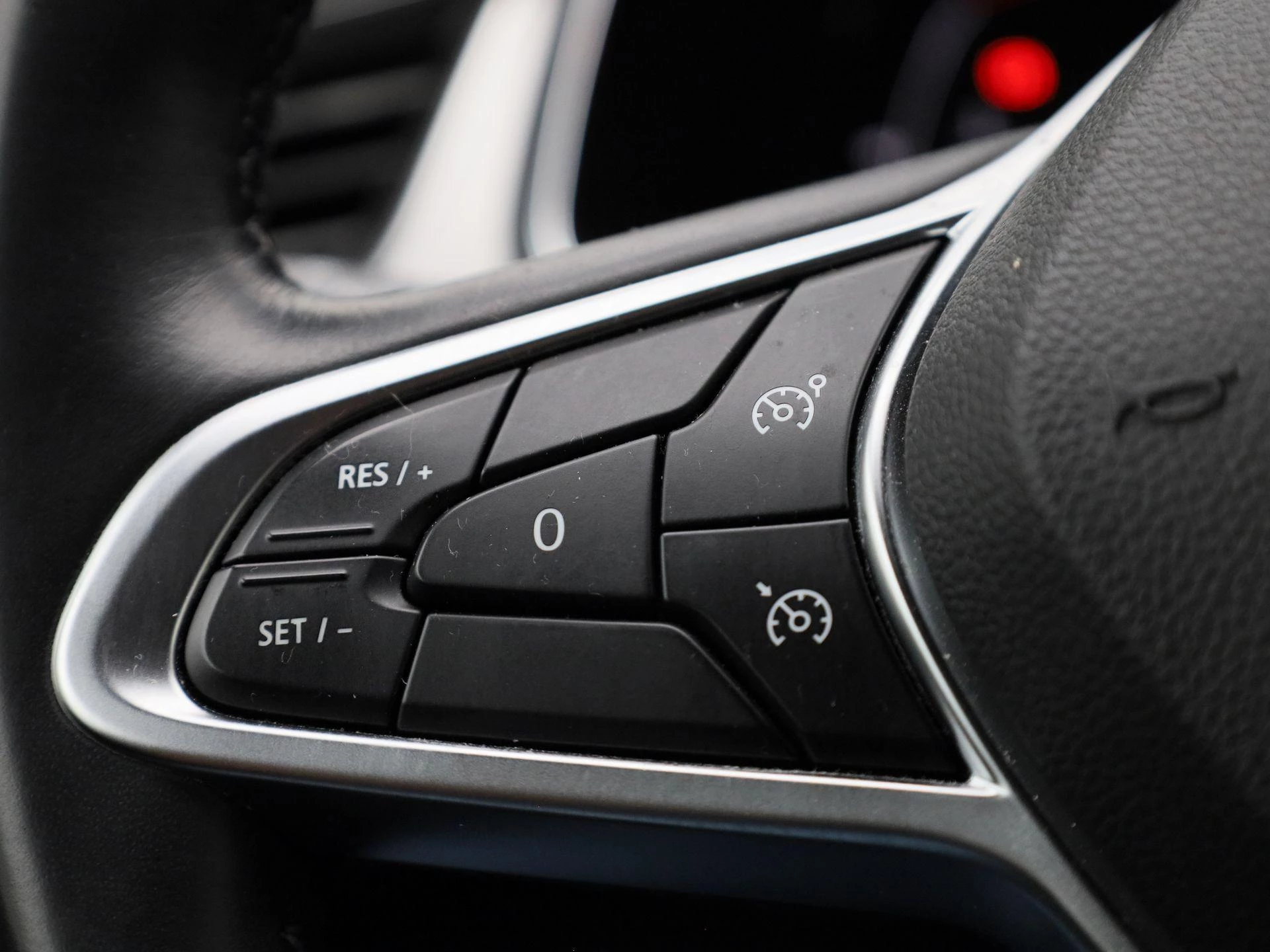 Renault-Captur-image-18