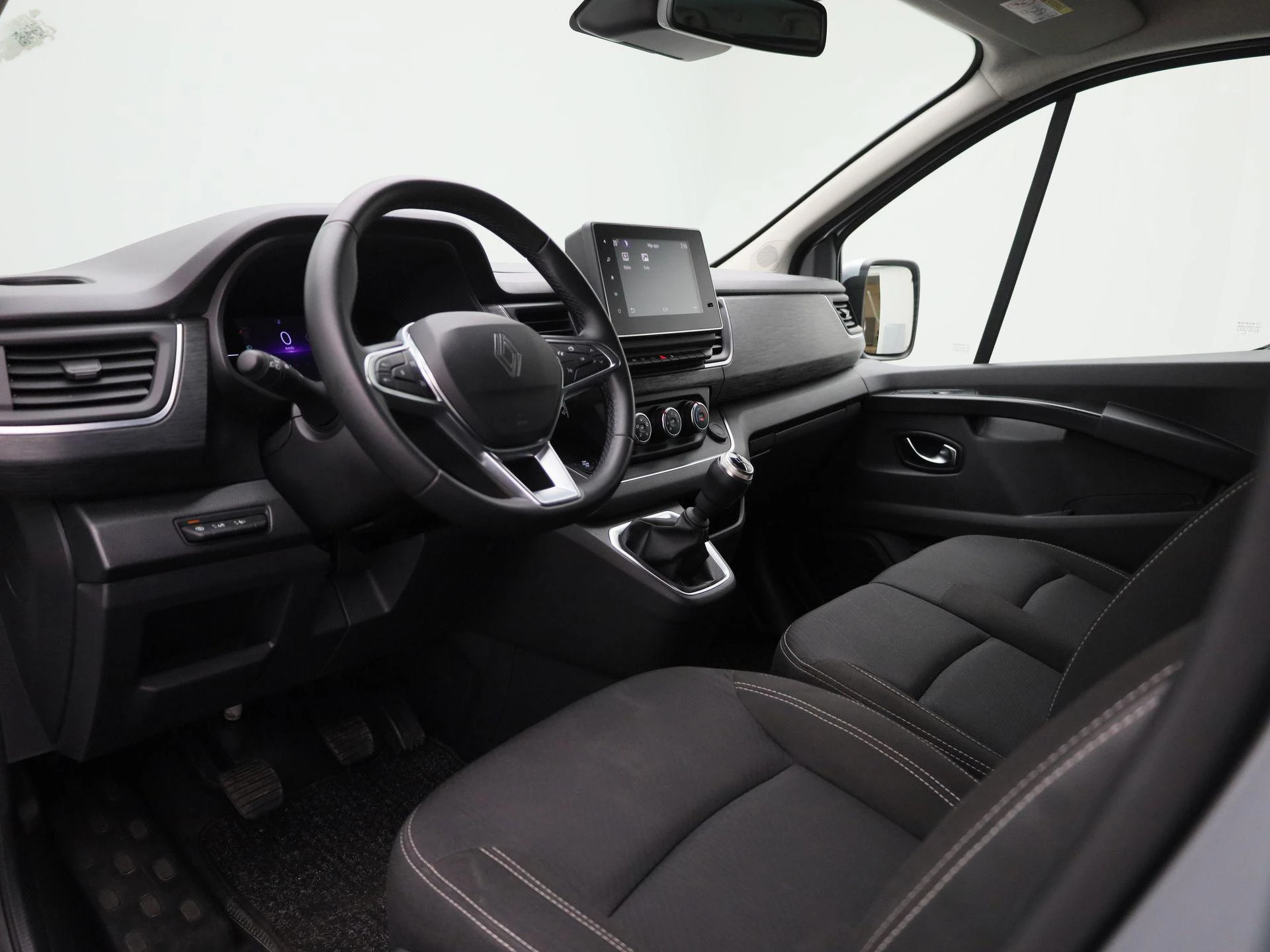 Renault-Trafic-image-31