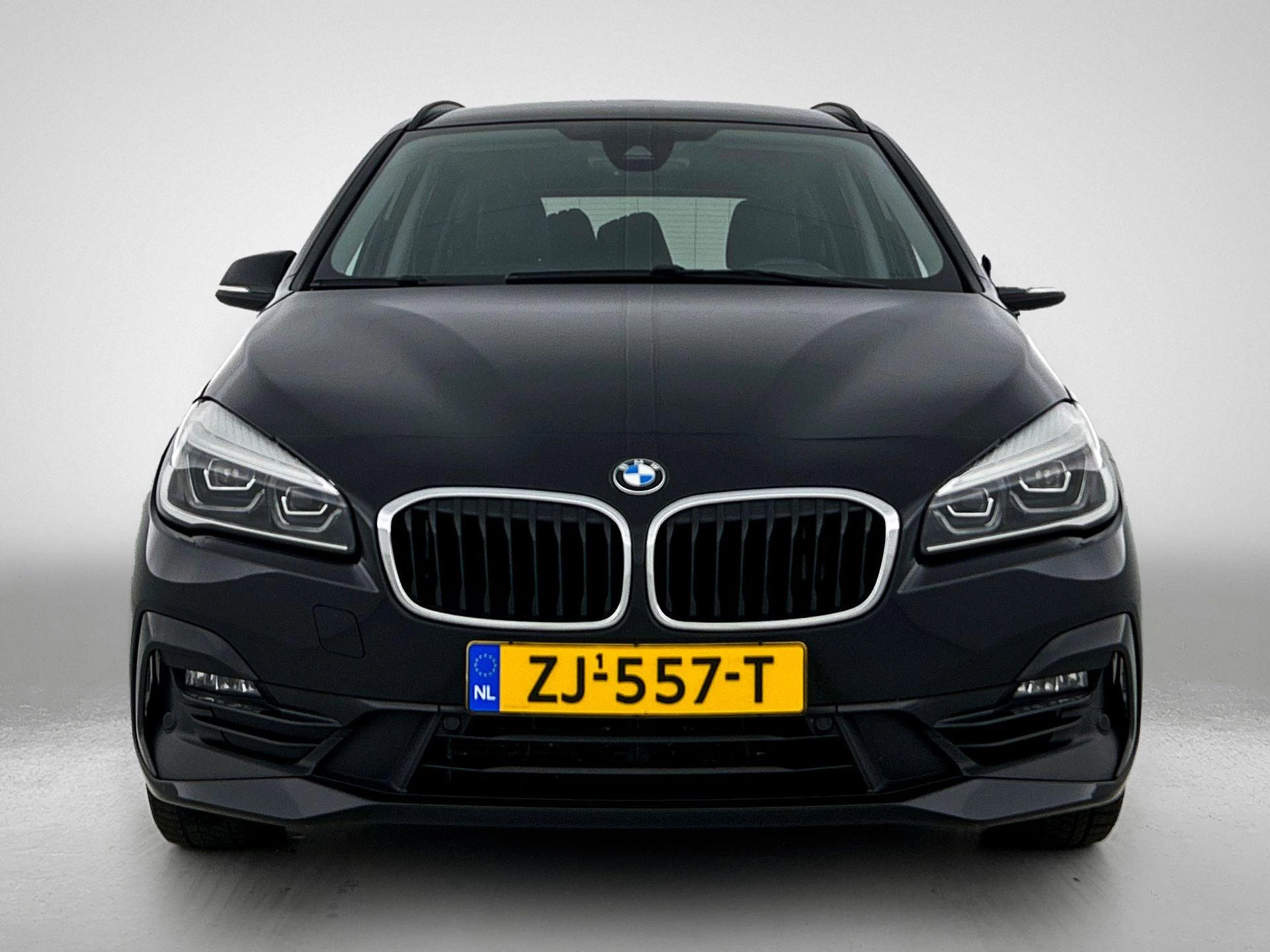 BMW-2 Serie-image-8