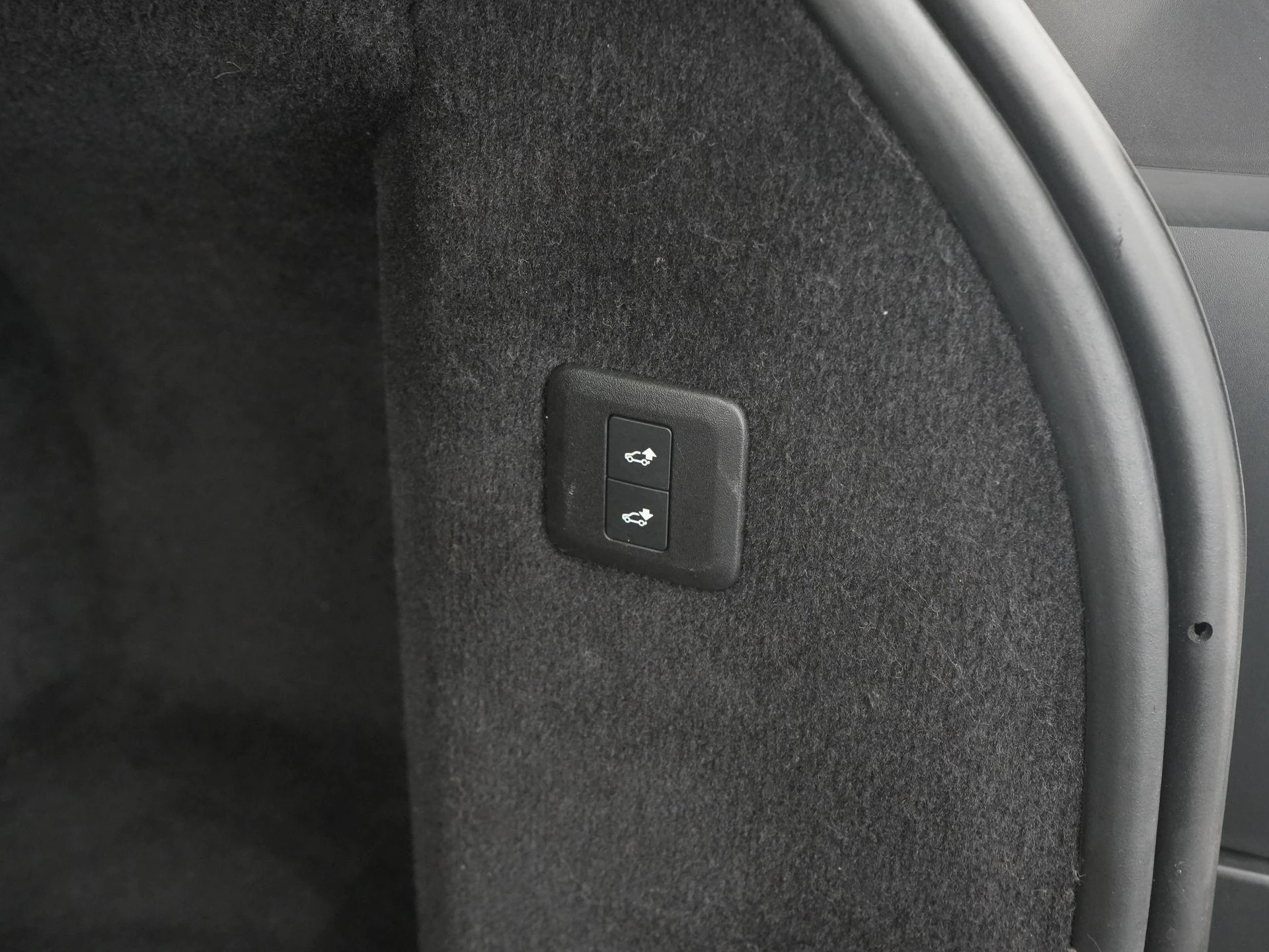 Land Rover-Range Rover Sport-image-39