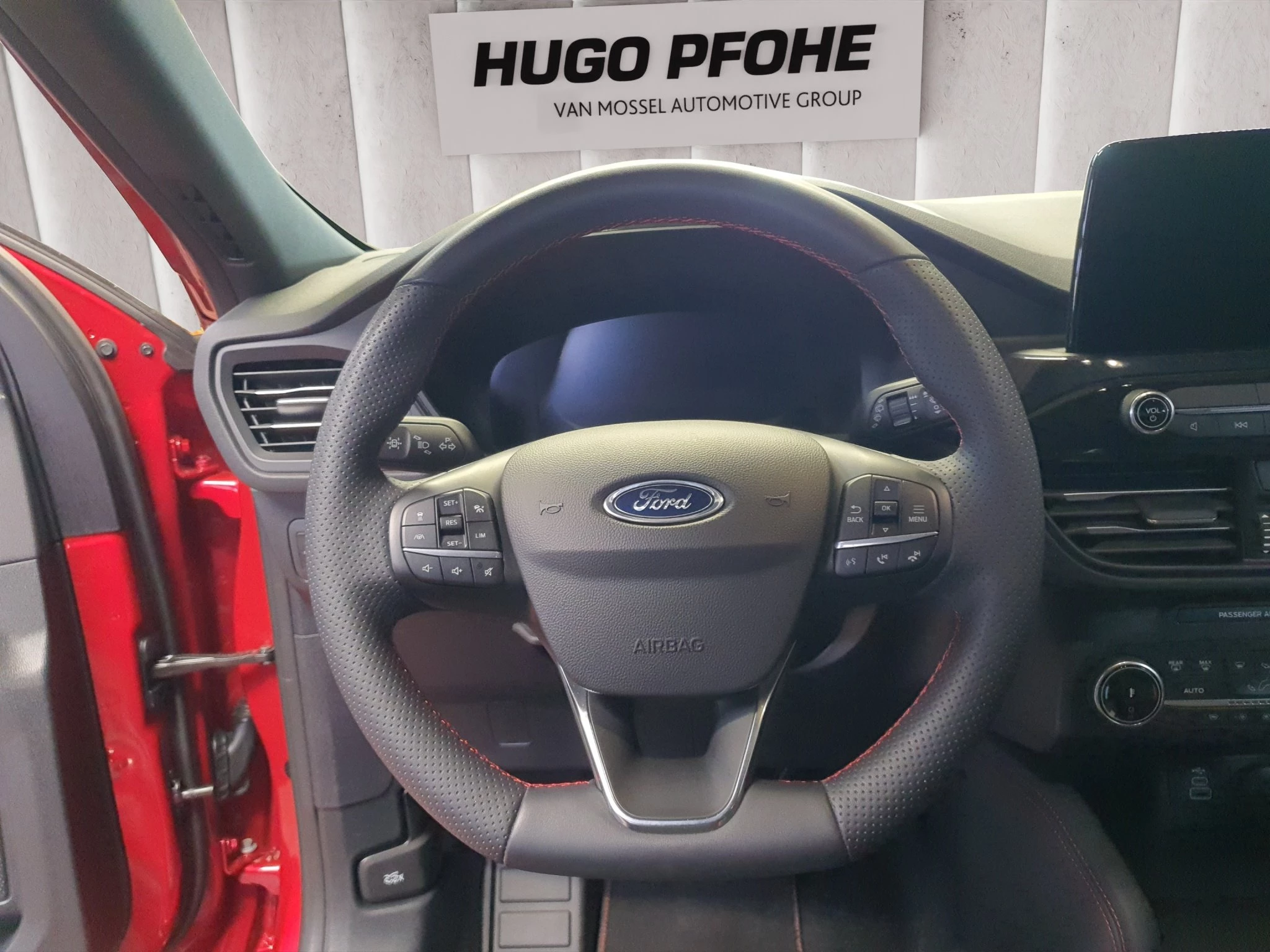 Ford-Kuga-image-12