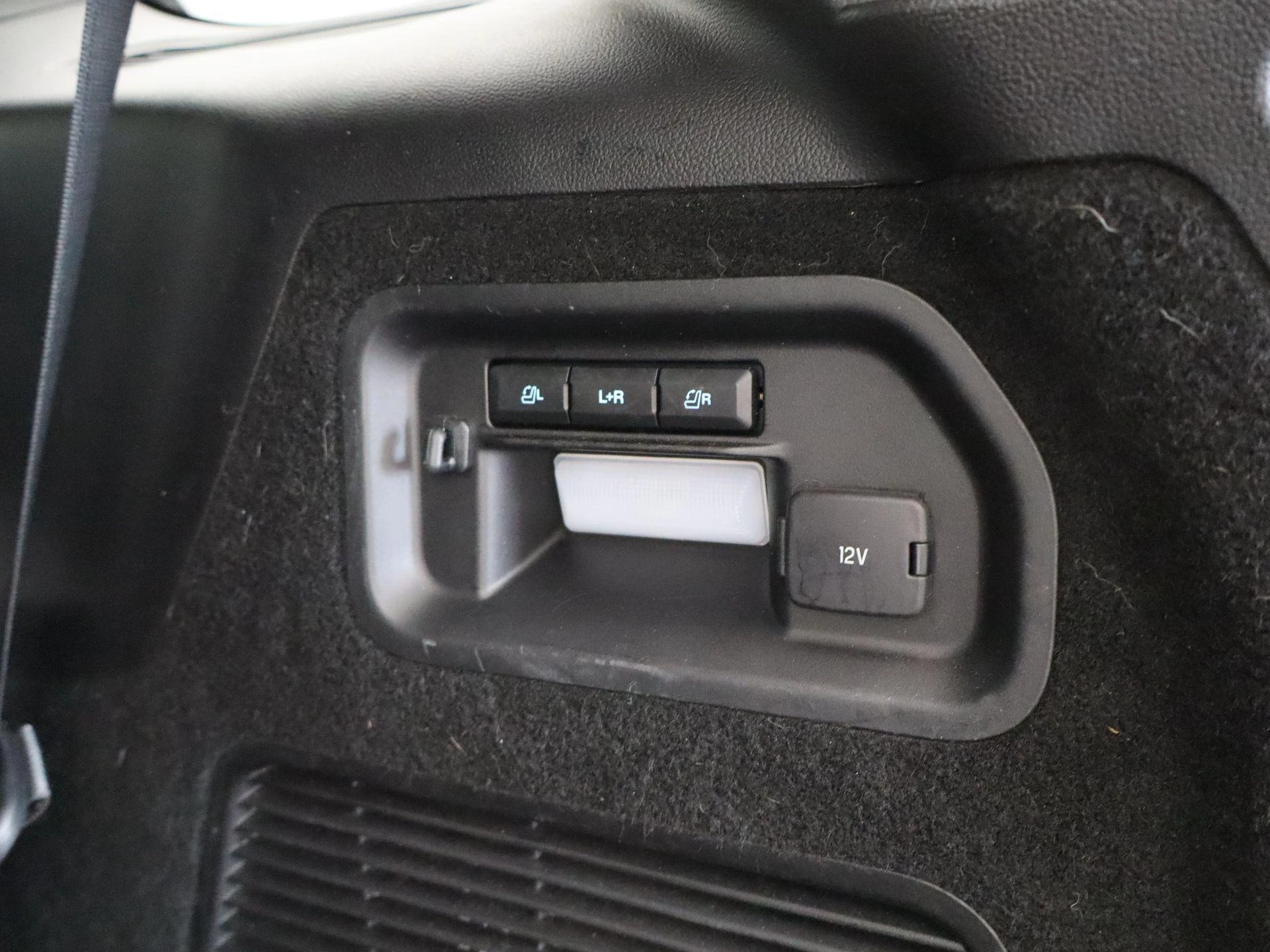 Ford-Explorer-image-33