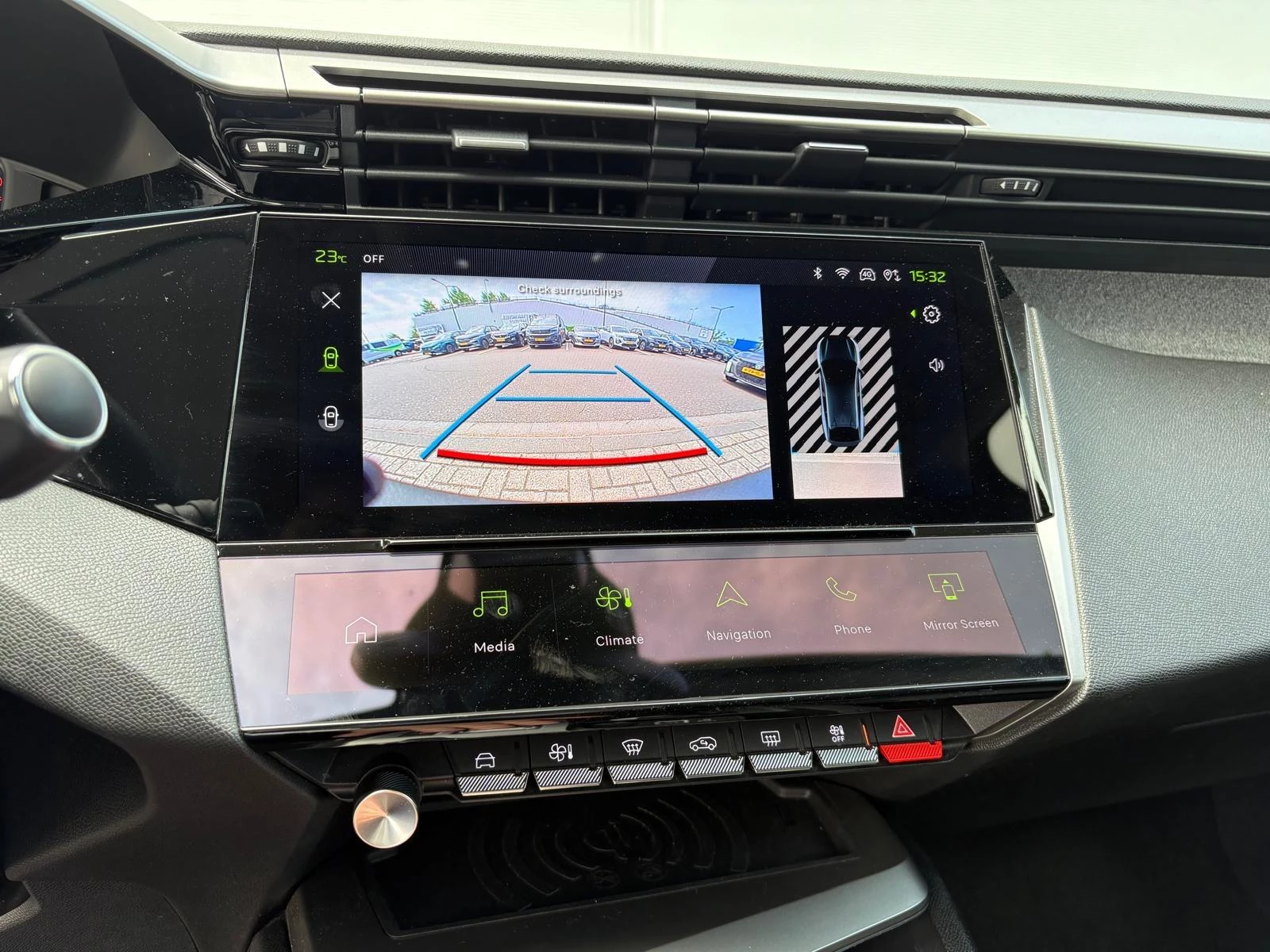 Peugeot 408 1.2 Hybrid 145 e-DCS6 Allure