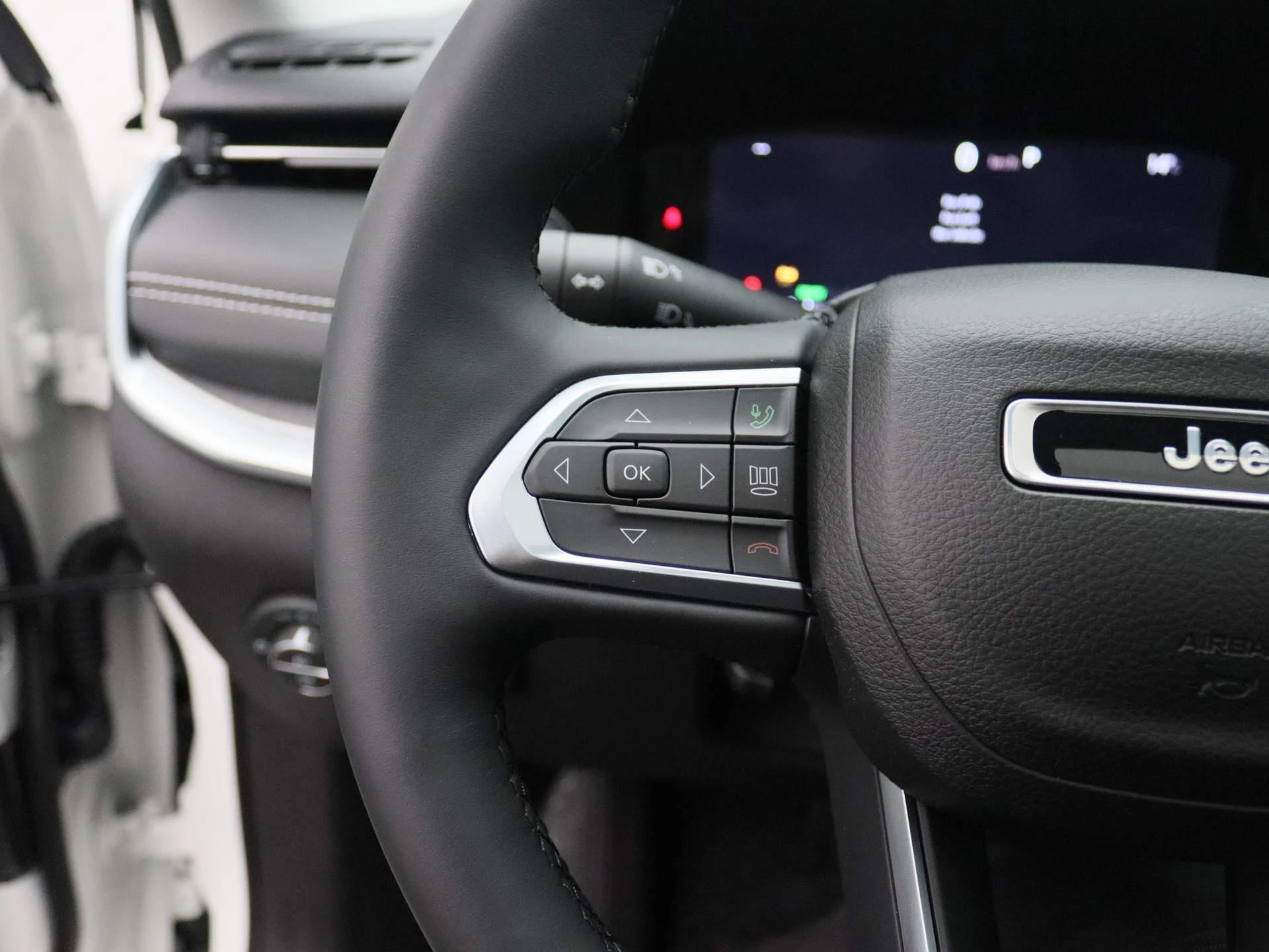Jeep-Compass-image-9