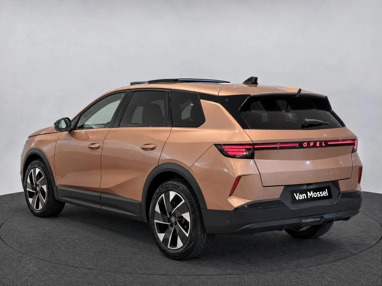 Opel-Grandland-image-6