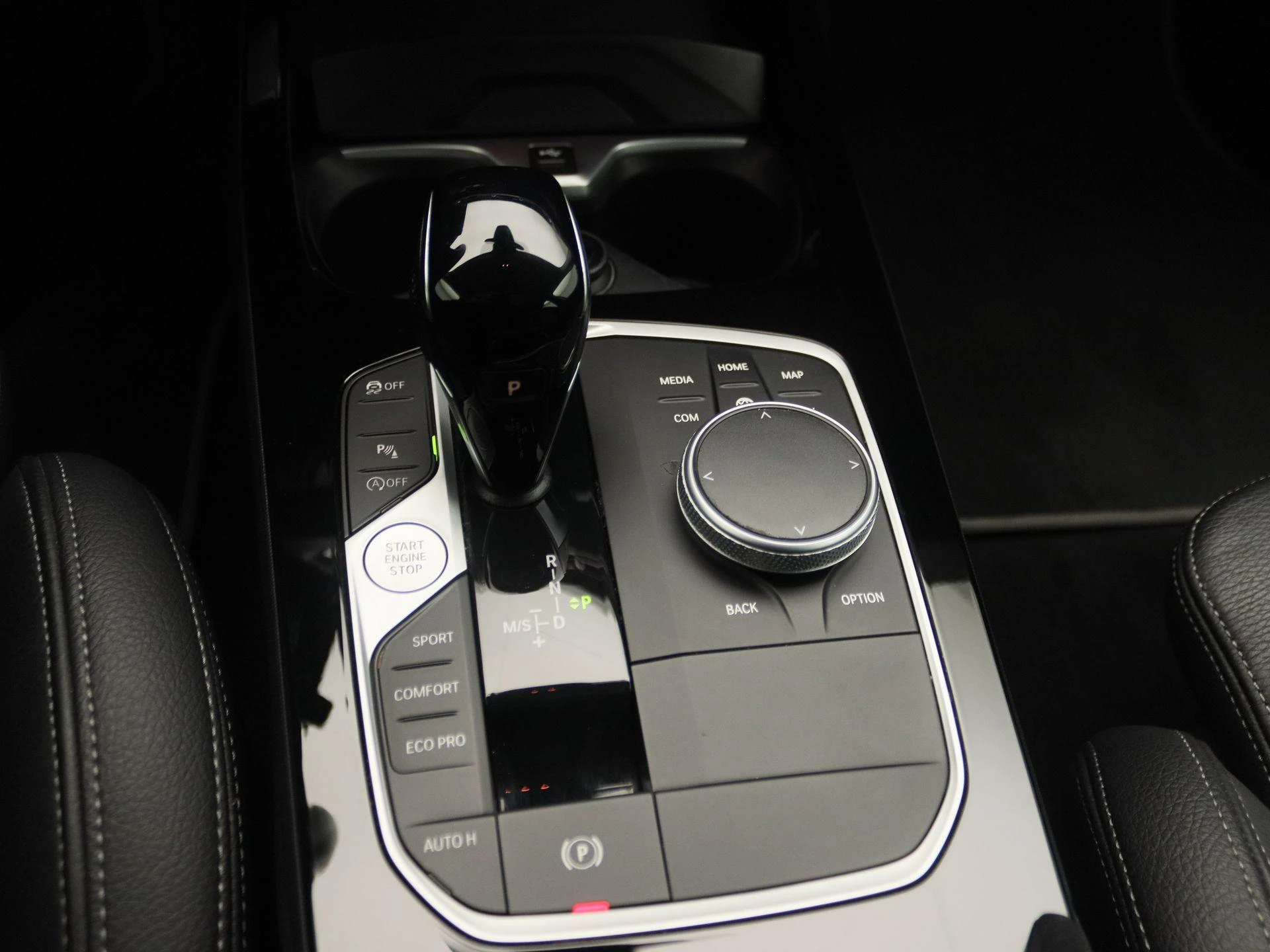 BMW-2 Serie-image-10