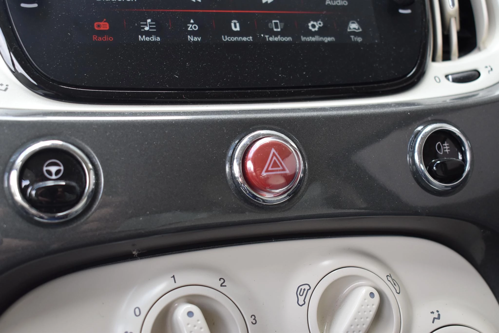 Fiat 500C 1.0 Hybrid Lounge