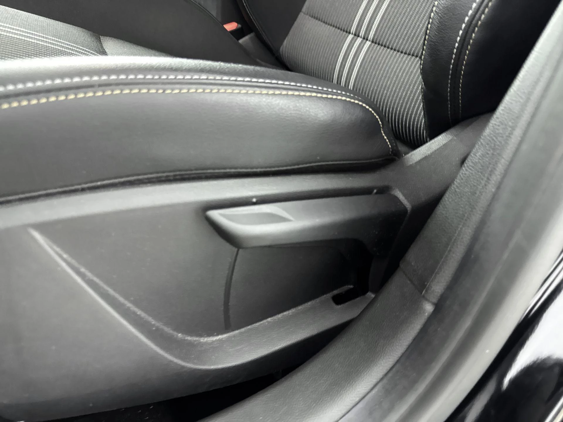 Renault Clio 1.6 E-Tech Hybrid 145Pk E-Tech Engineered