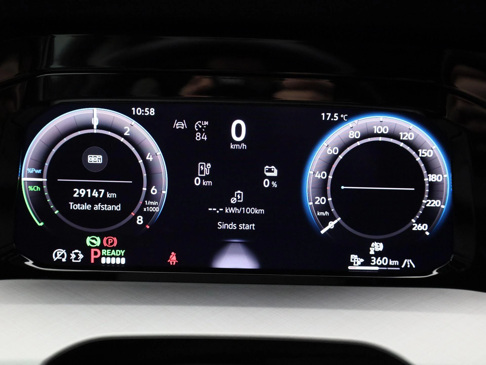 Volkswagen-Golf-image-7
