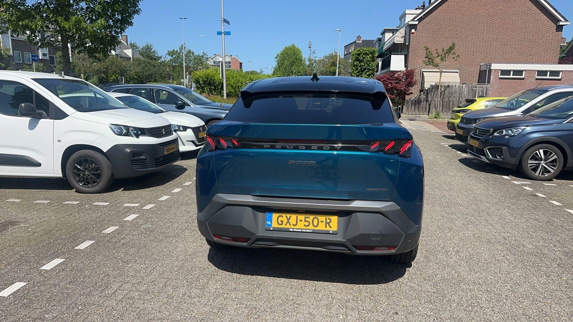 Peugeot 3008 1.2 Hybrid 136 GT