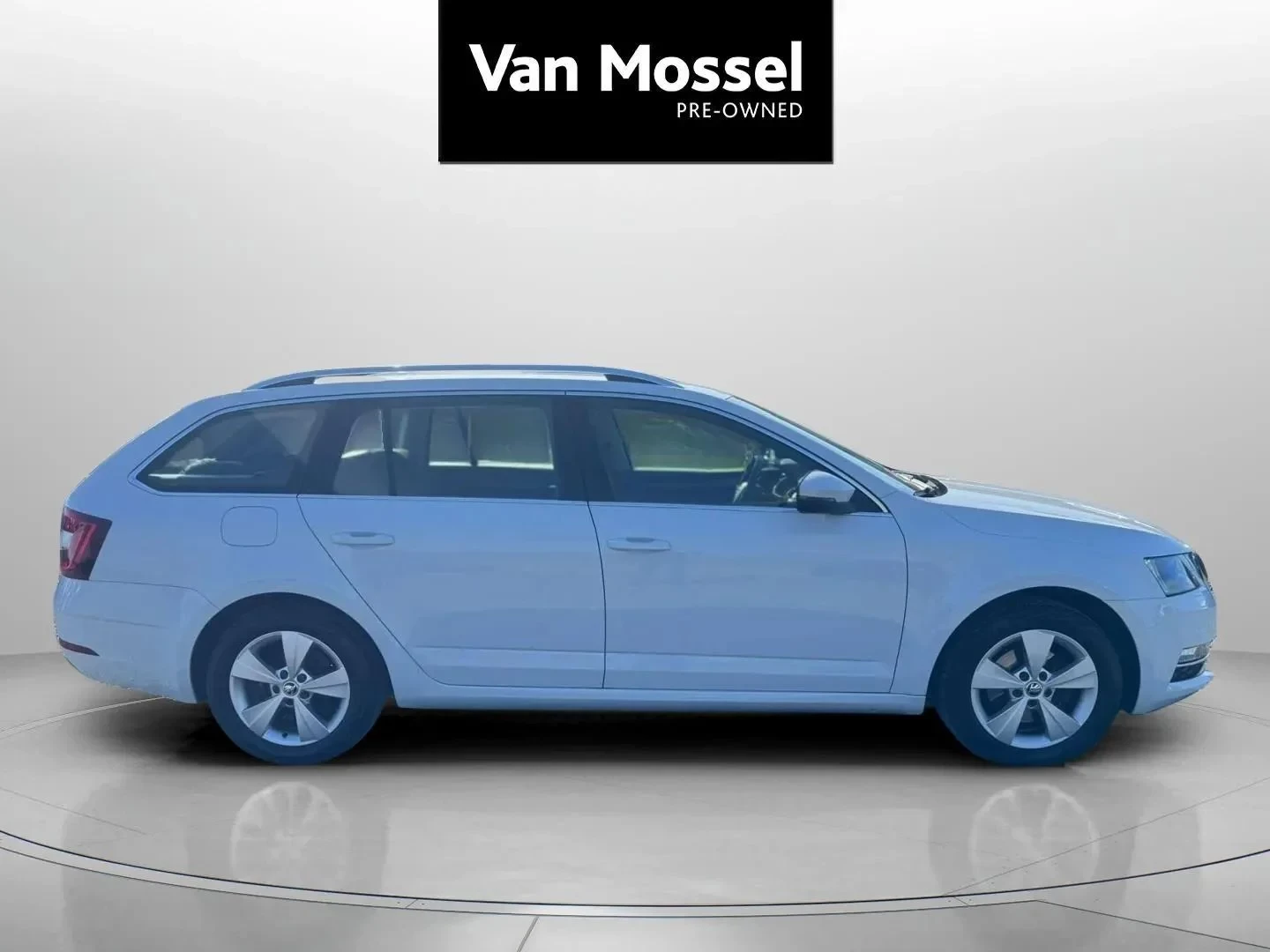 Škoda-Octavia-image-3
