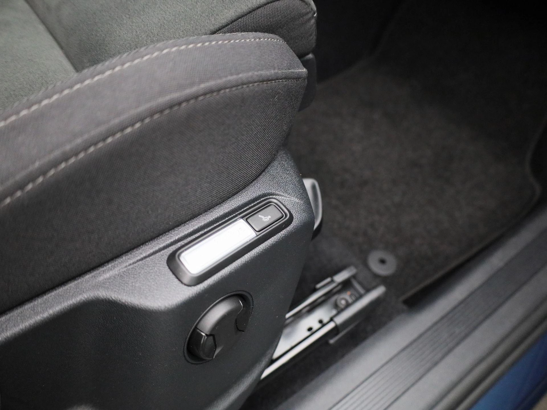 Volkswagen-Tiguan Allspace-image-33