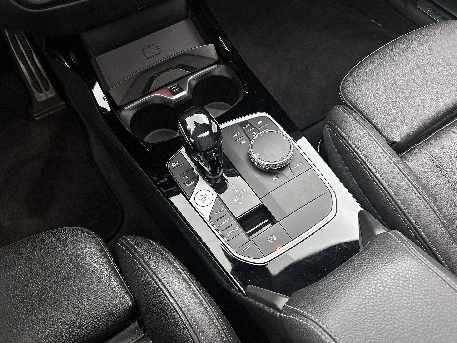 BMW-2 Serie-image-31