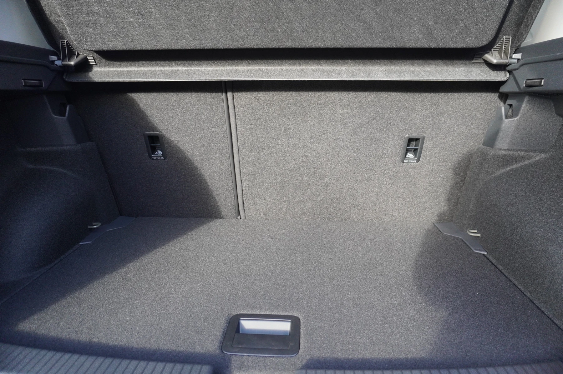 Volkswagen-T-Cross-image-12
