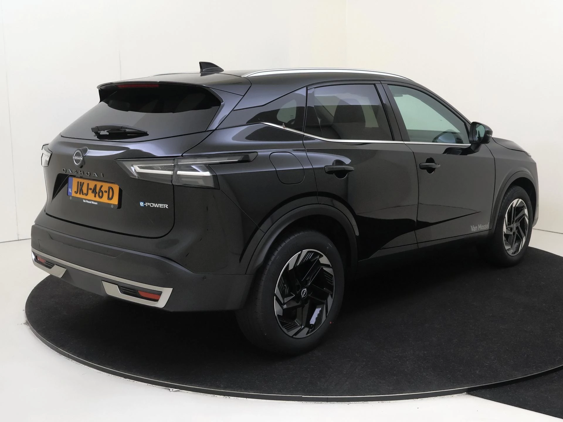 Nissan-QASHQAI-image-3