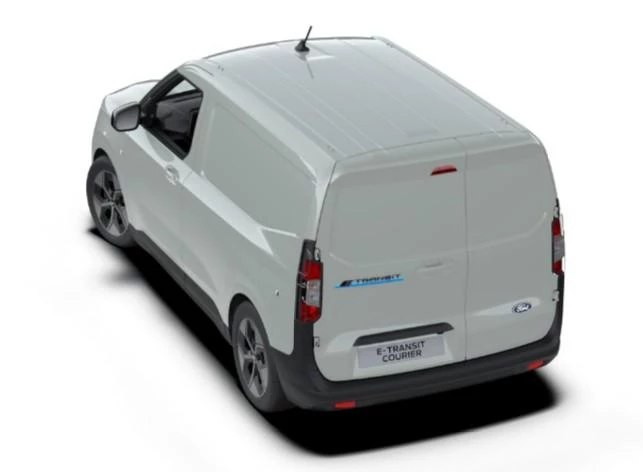 Ford-Transit Courier-image-5