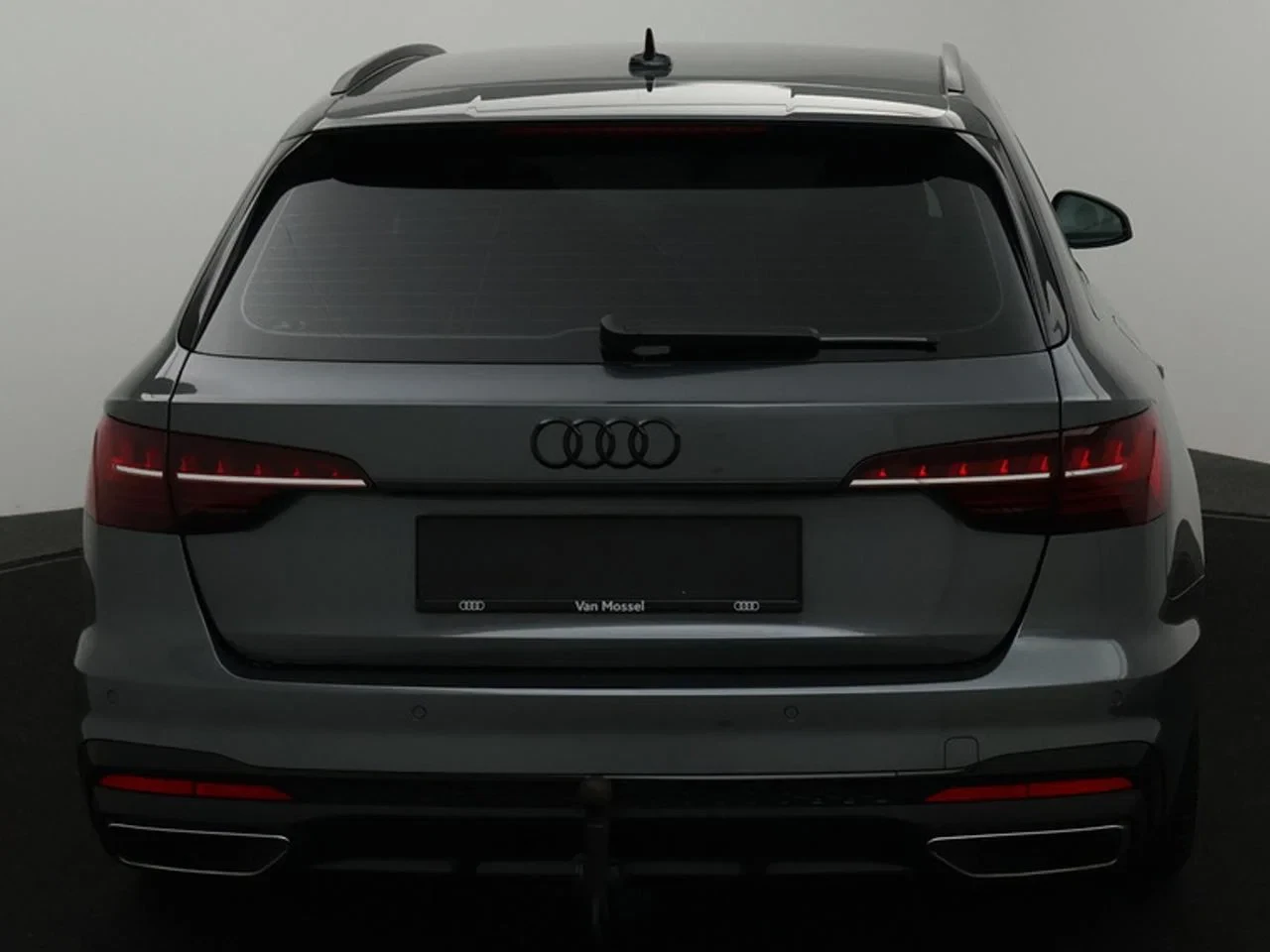 Audi-A4-image-12