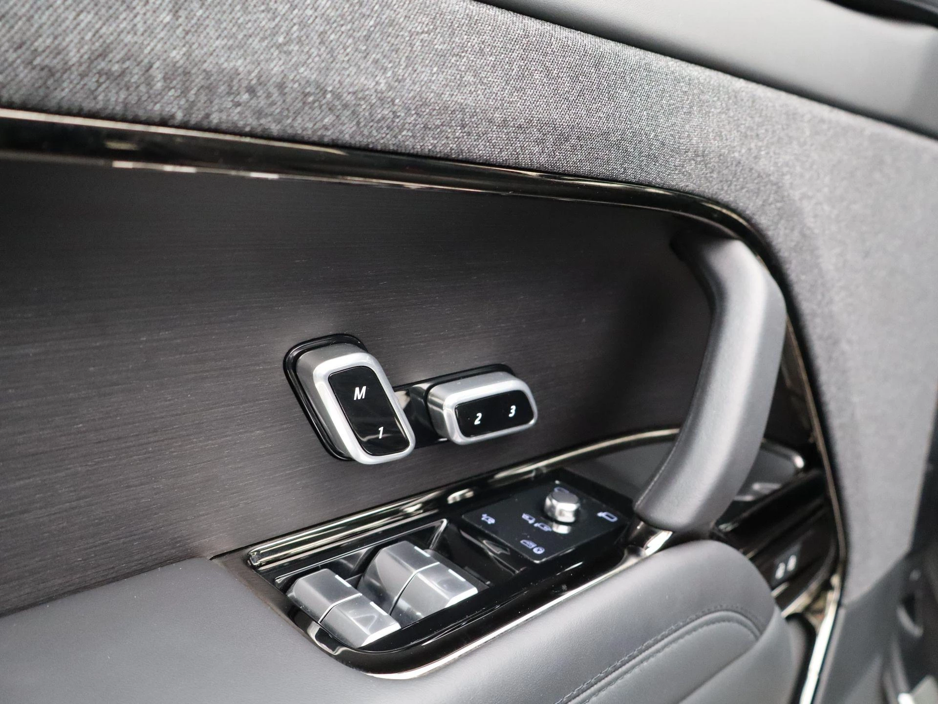 Land Rover-Range Rover Sport-image-30