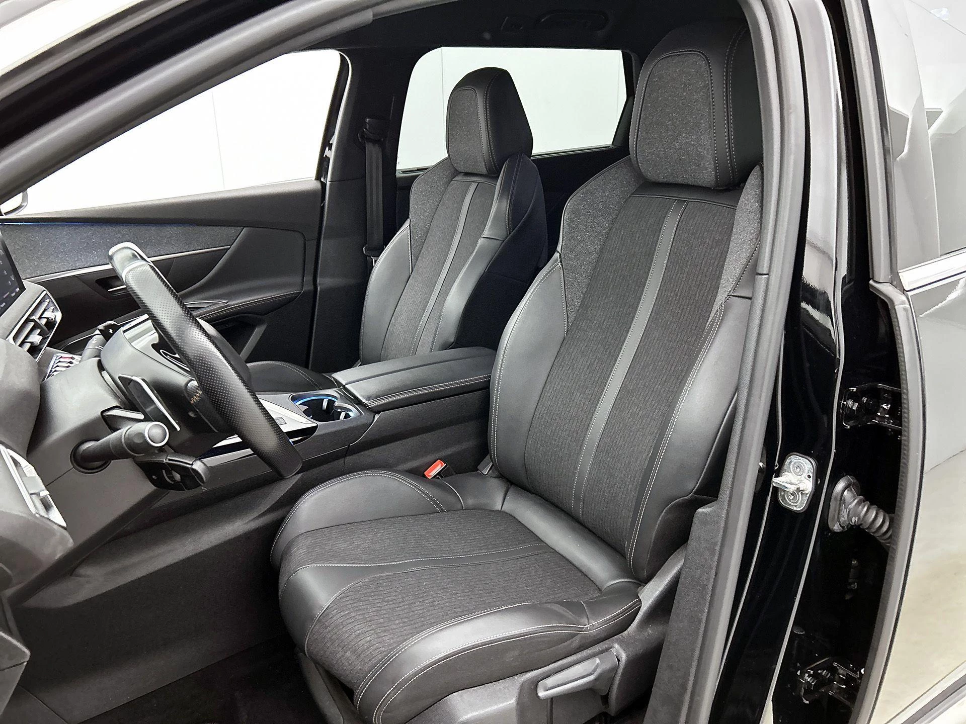 Peugeot-5008-image-40