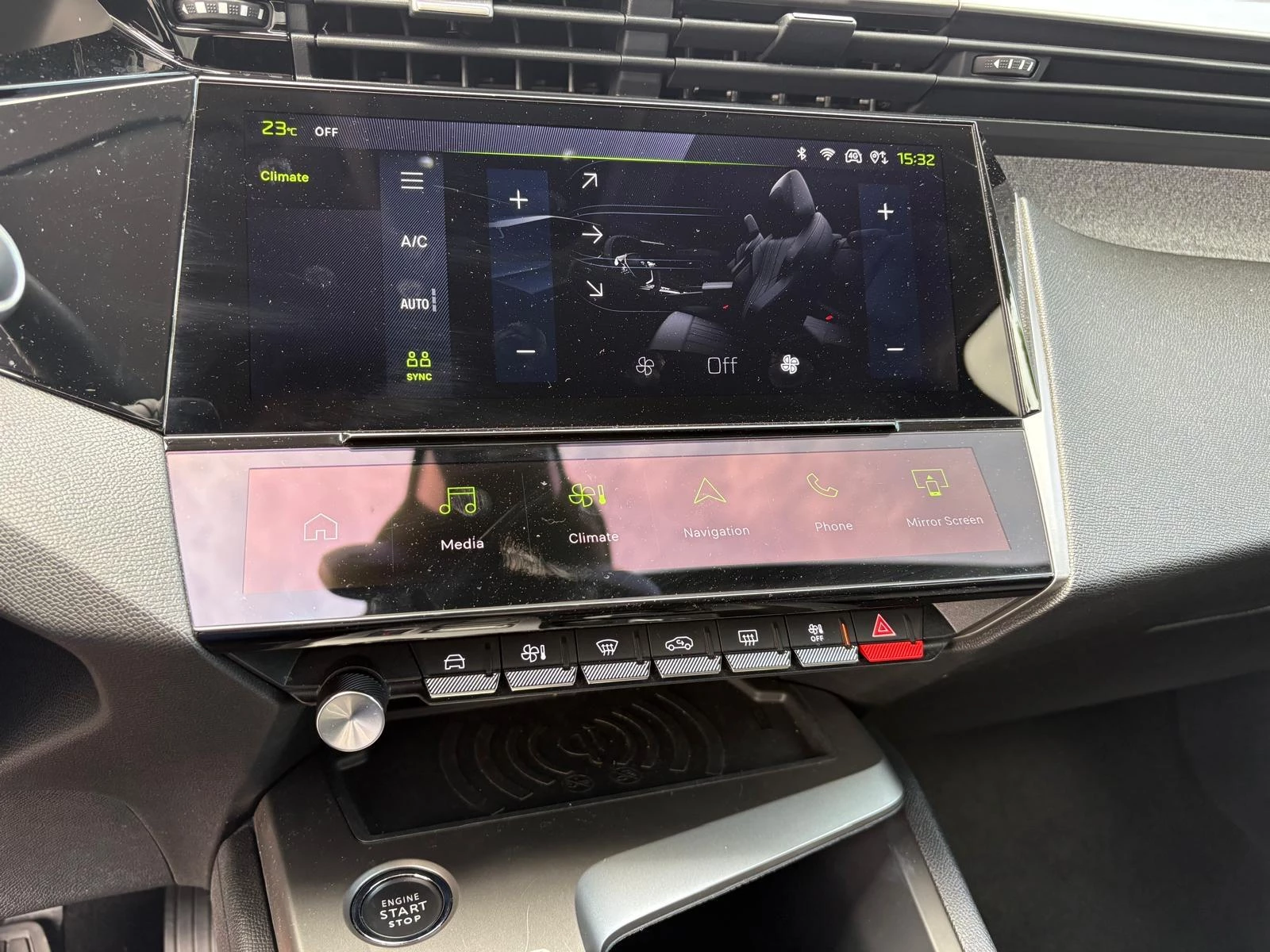 Peugeot 408 1.2 Hybrid 145 e-DCS6 Allure