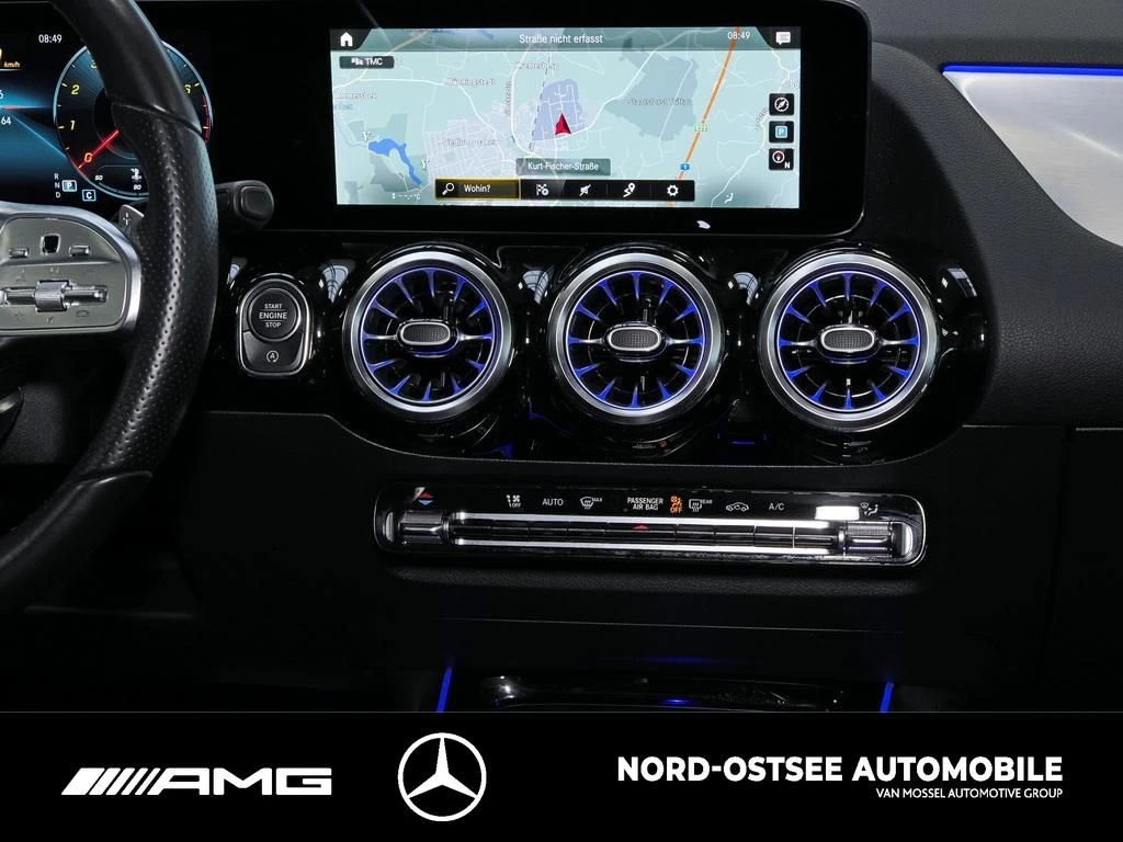 Mercedes-Benz-GLA-image-9