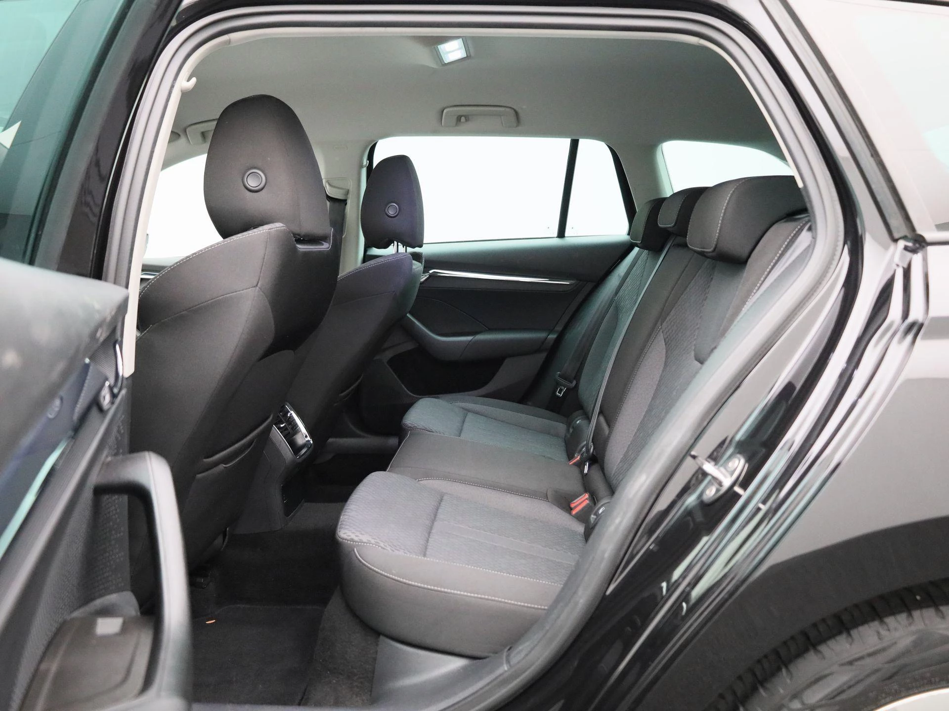 Škoda Octavia Combi 1.5 e-TSI Business Edition Plus