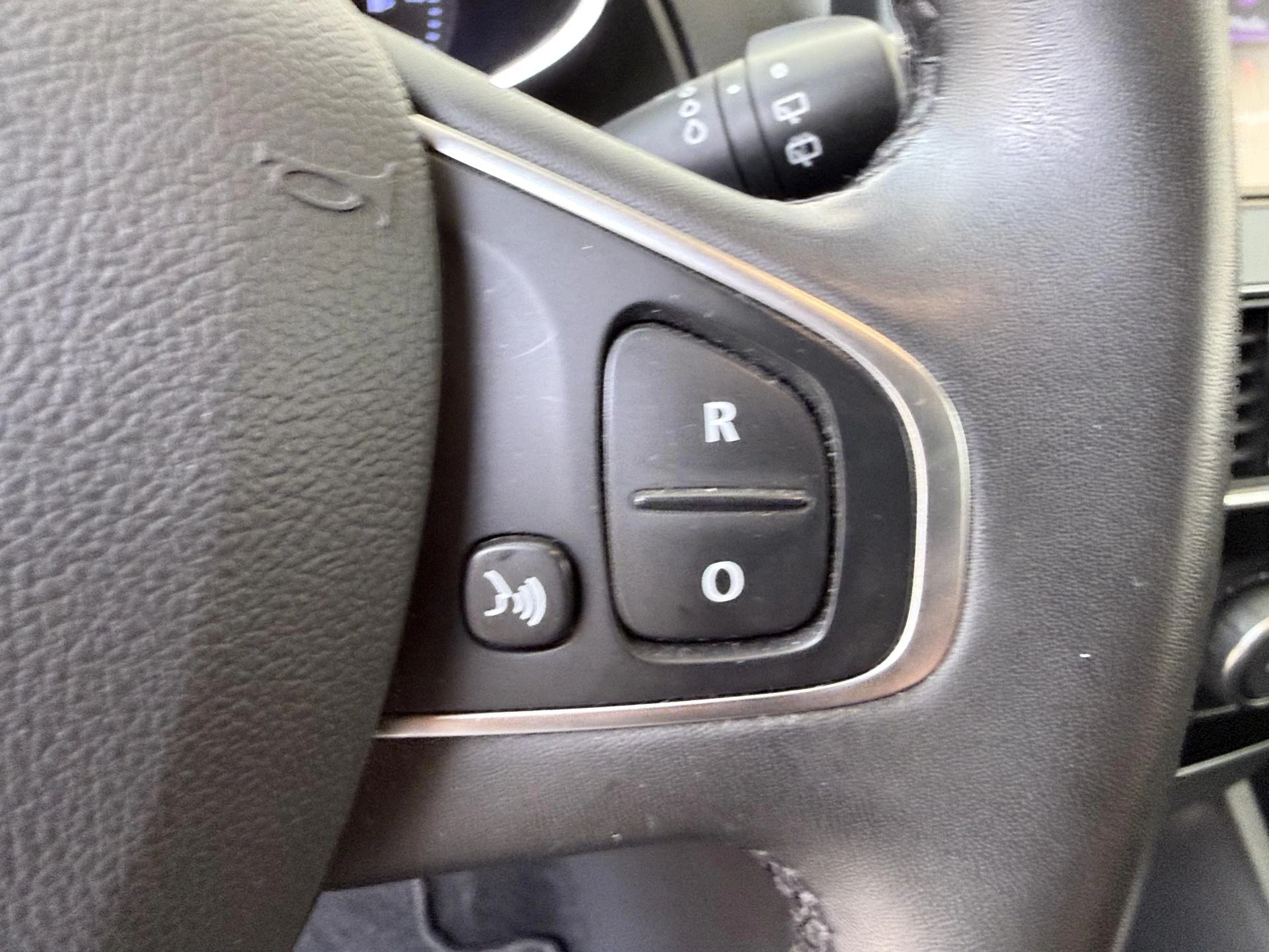 Renault-Clio-image-12