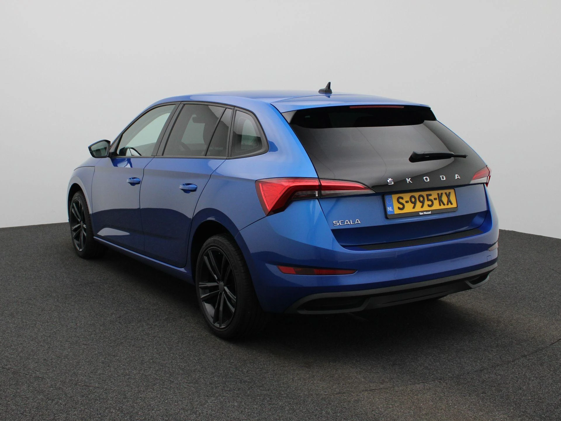 Škoda-Scala-image-1