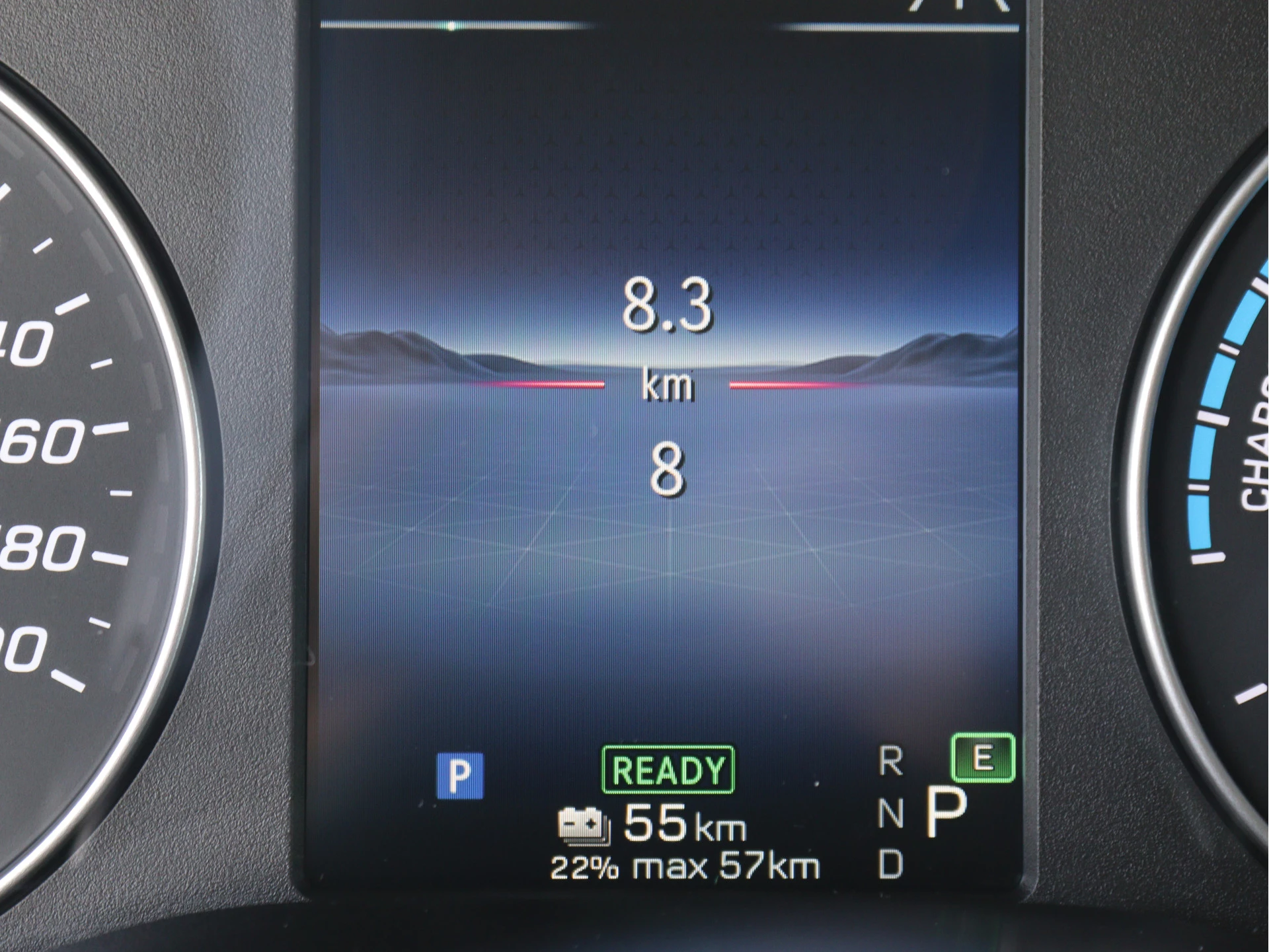 Mercedes-Benz-eVito-image-9