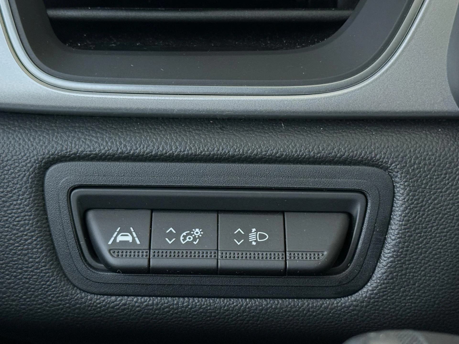 Renault-Captur-image-22