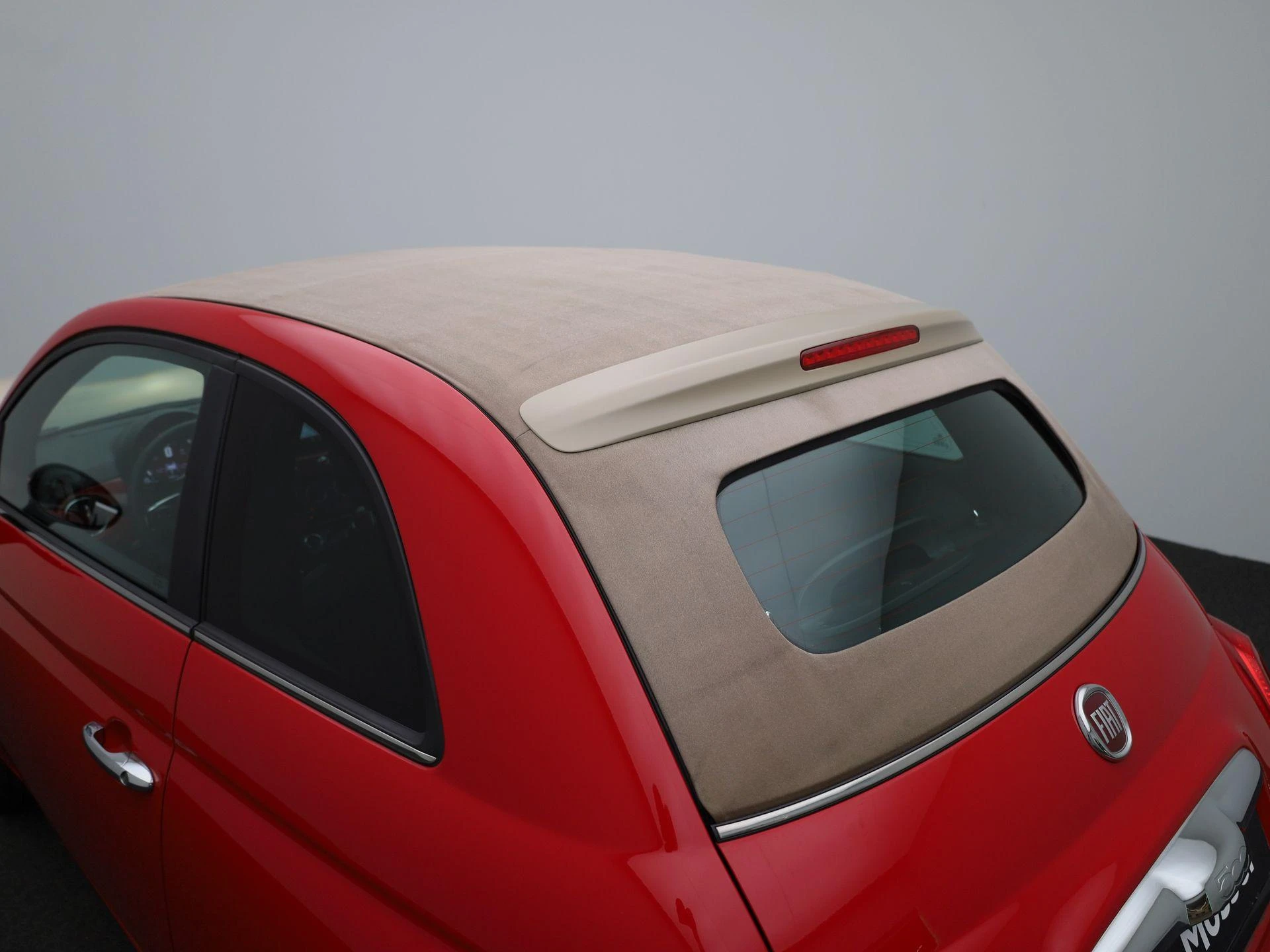 Fiat-500C-image-7