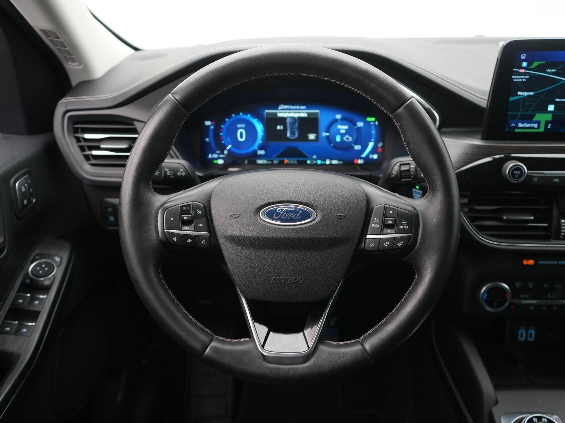 Ford-Kuga-image-7