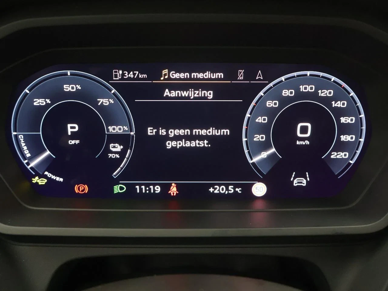 Audi-Q4 e-tron-image-12