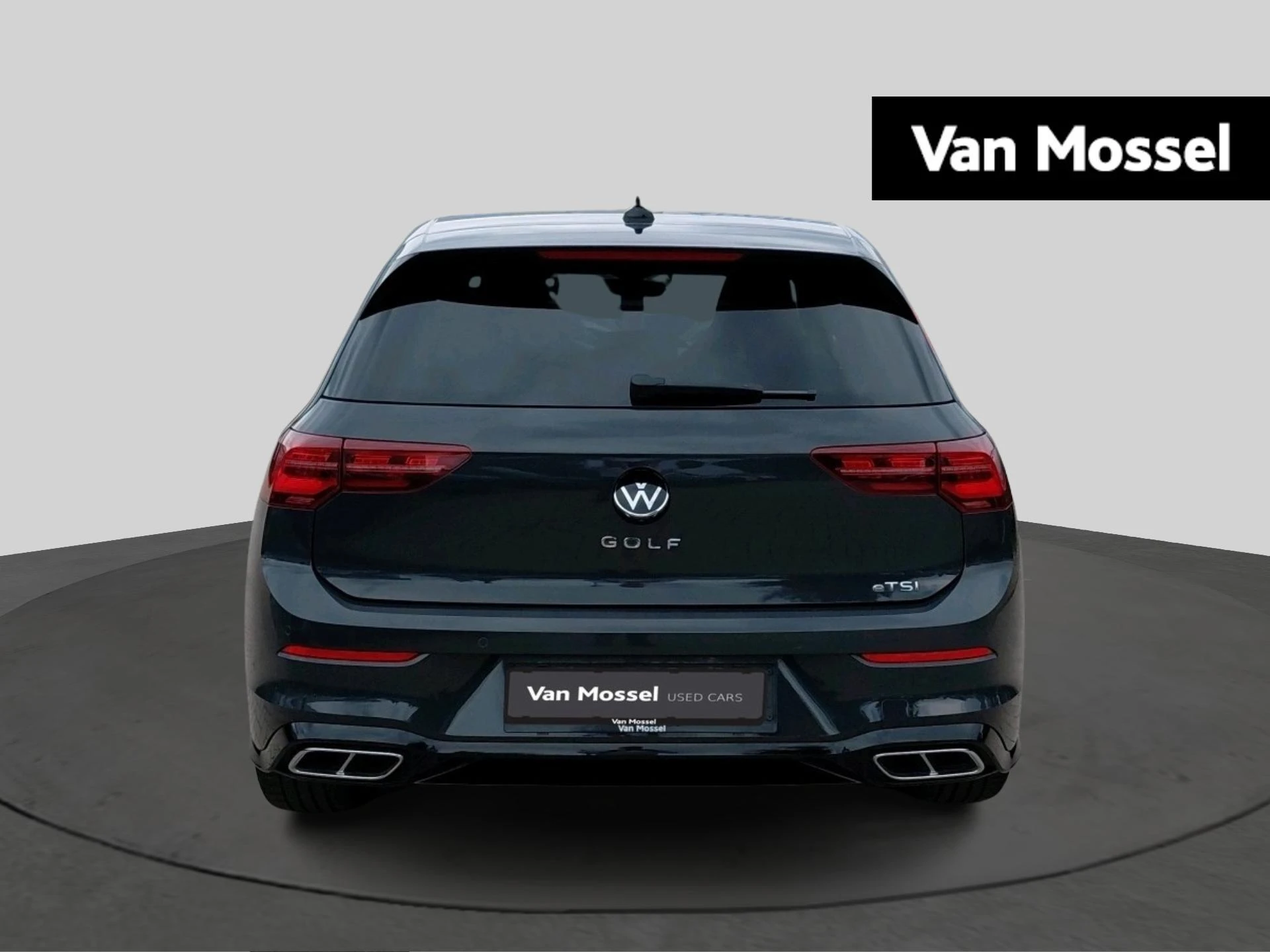 Volkswagen-Golf-image-2