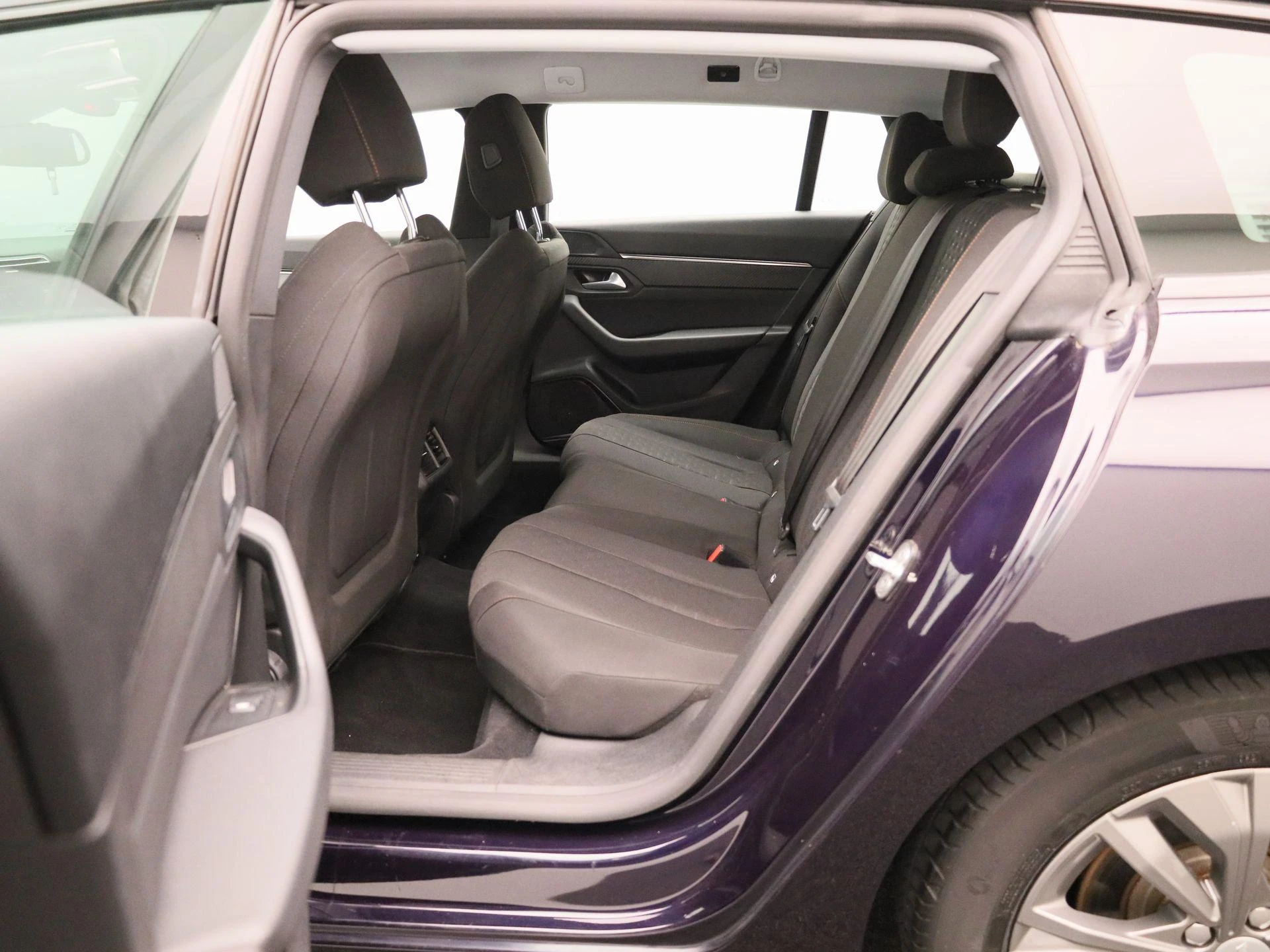 Peugeot-508-image-9