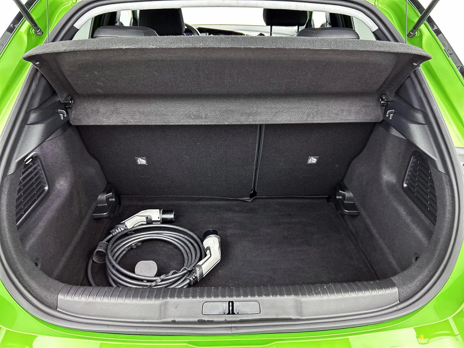 Opel Mokka-e Ultimate 50-kWh 11kw bl.