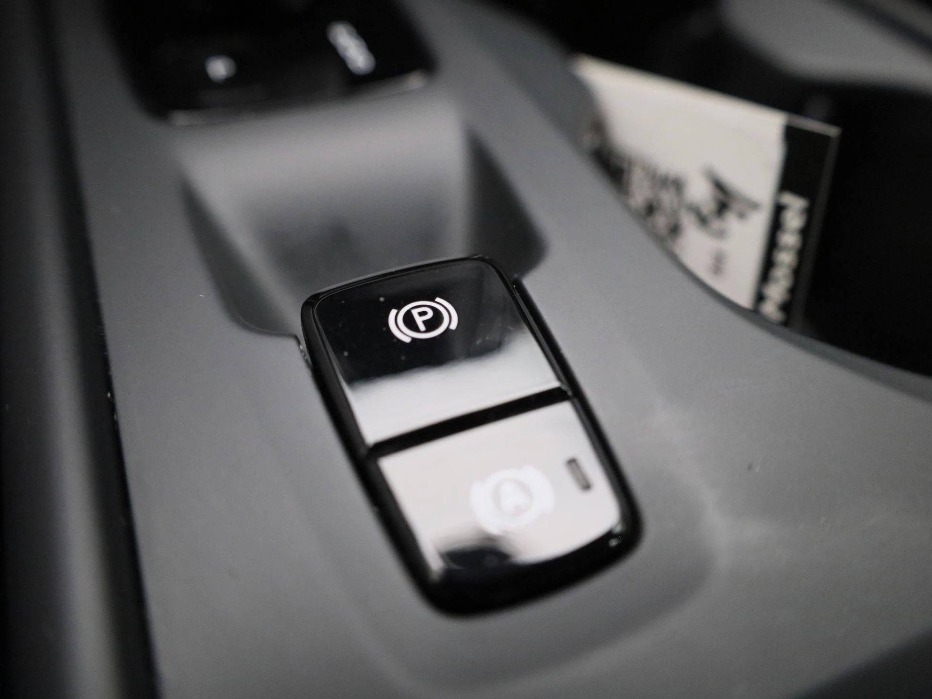 Volvo-XC40-image-22