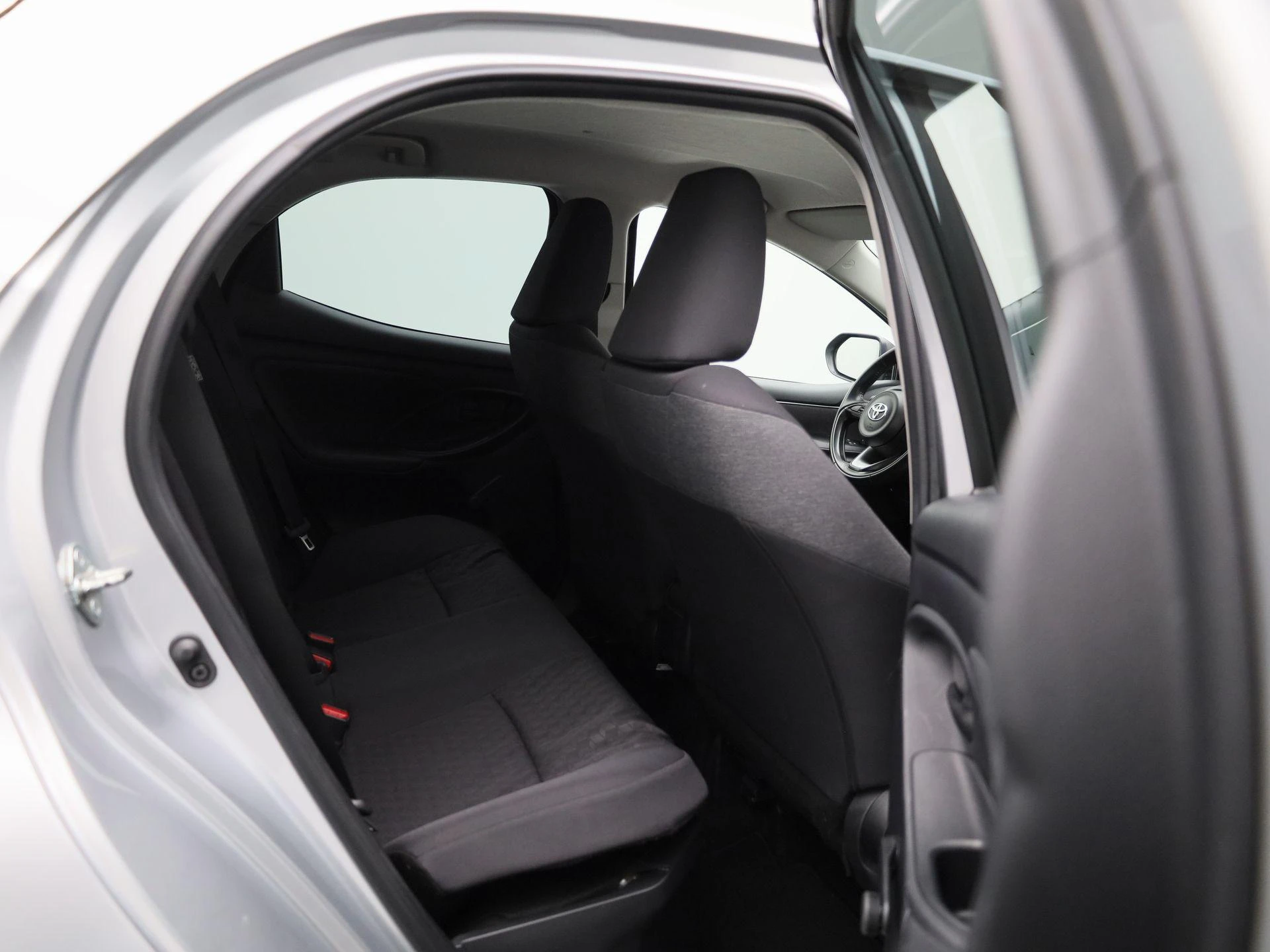 Toyota-Yaris-image-31
