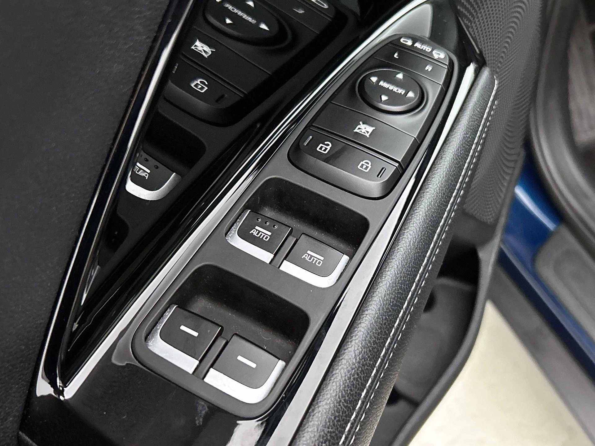 Kia-Niro-image-34