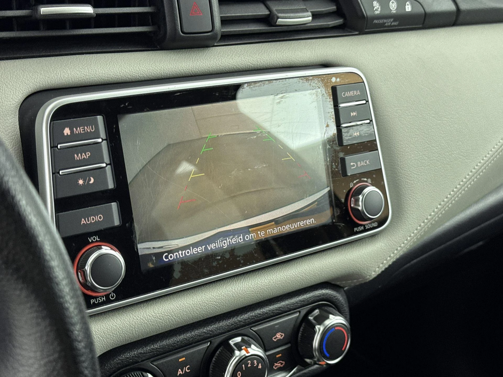Nissan-Micra-image-10