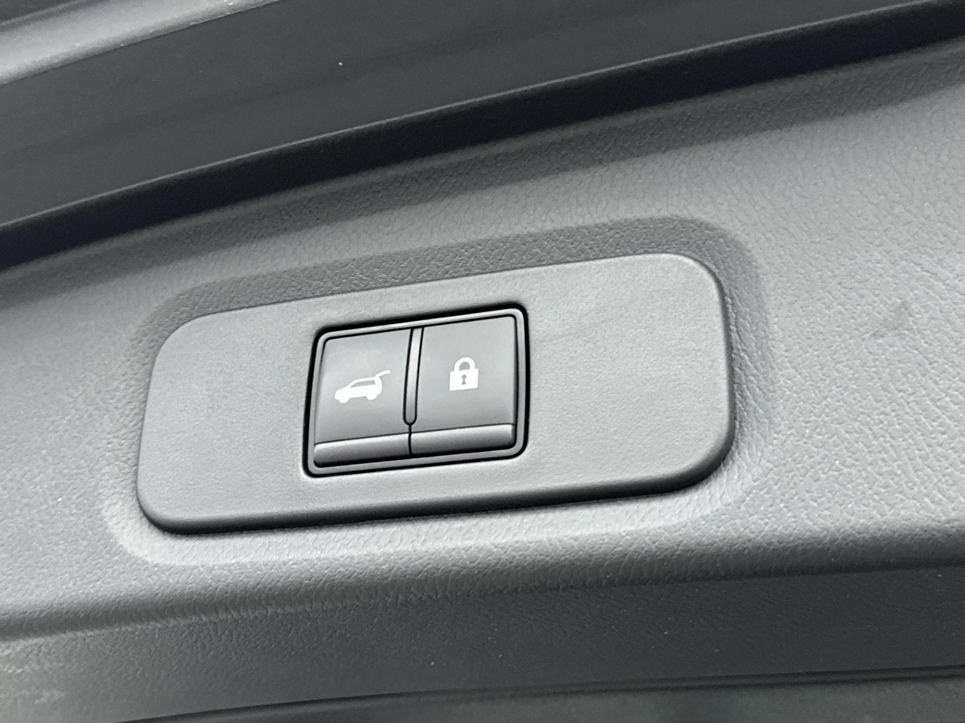 Nissan-QASHQAI-image-12