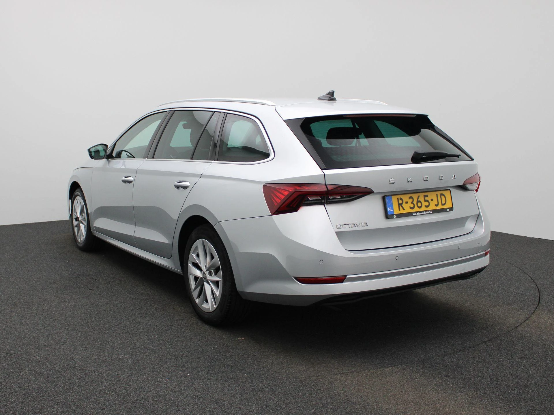 Škoda-Octavia-image-1
