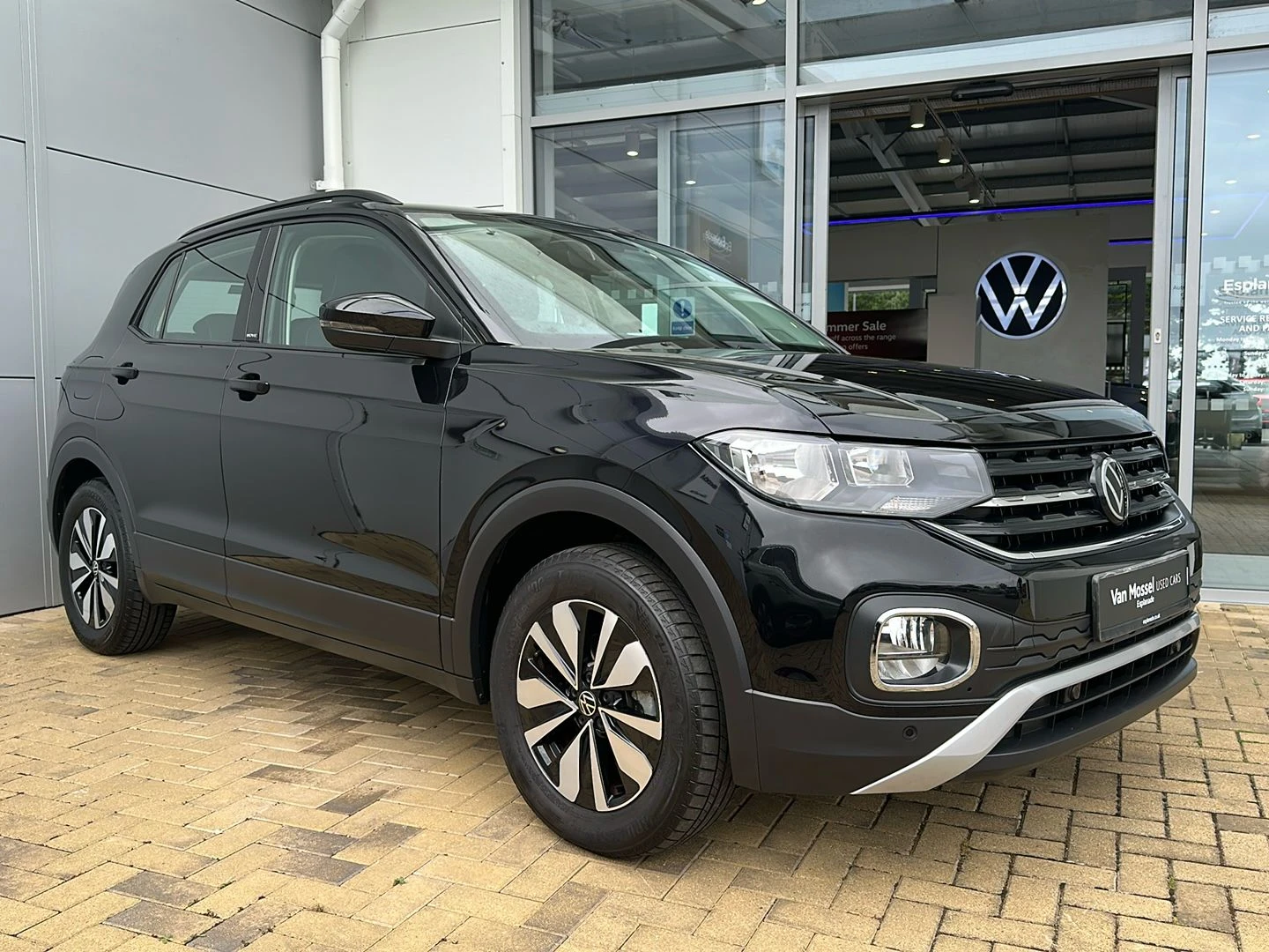 Volkswagen-T-Cross-image-17